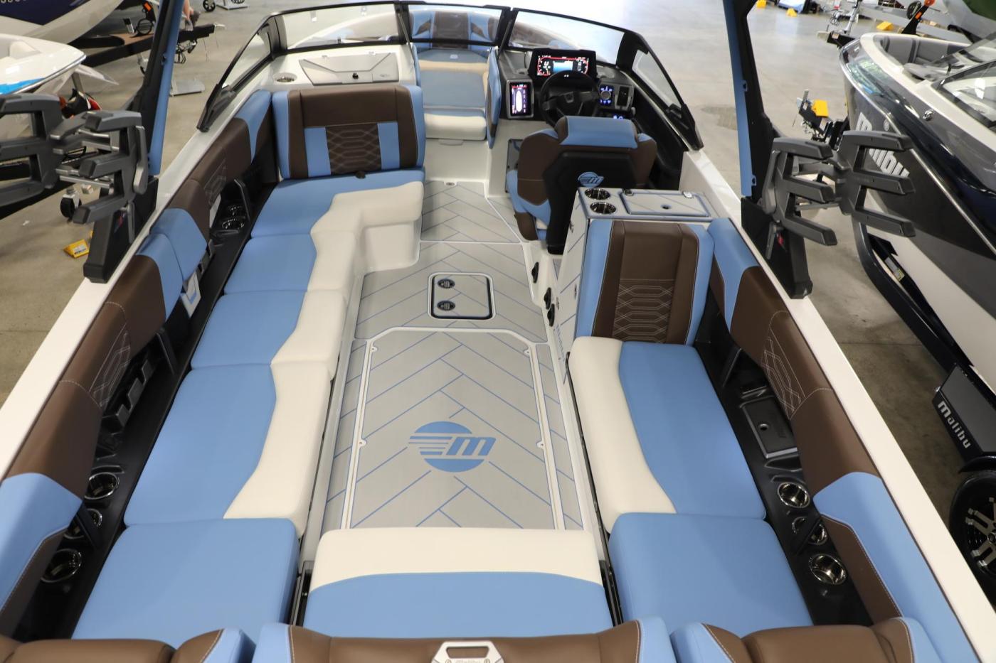 2024 malibu 25 LSV