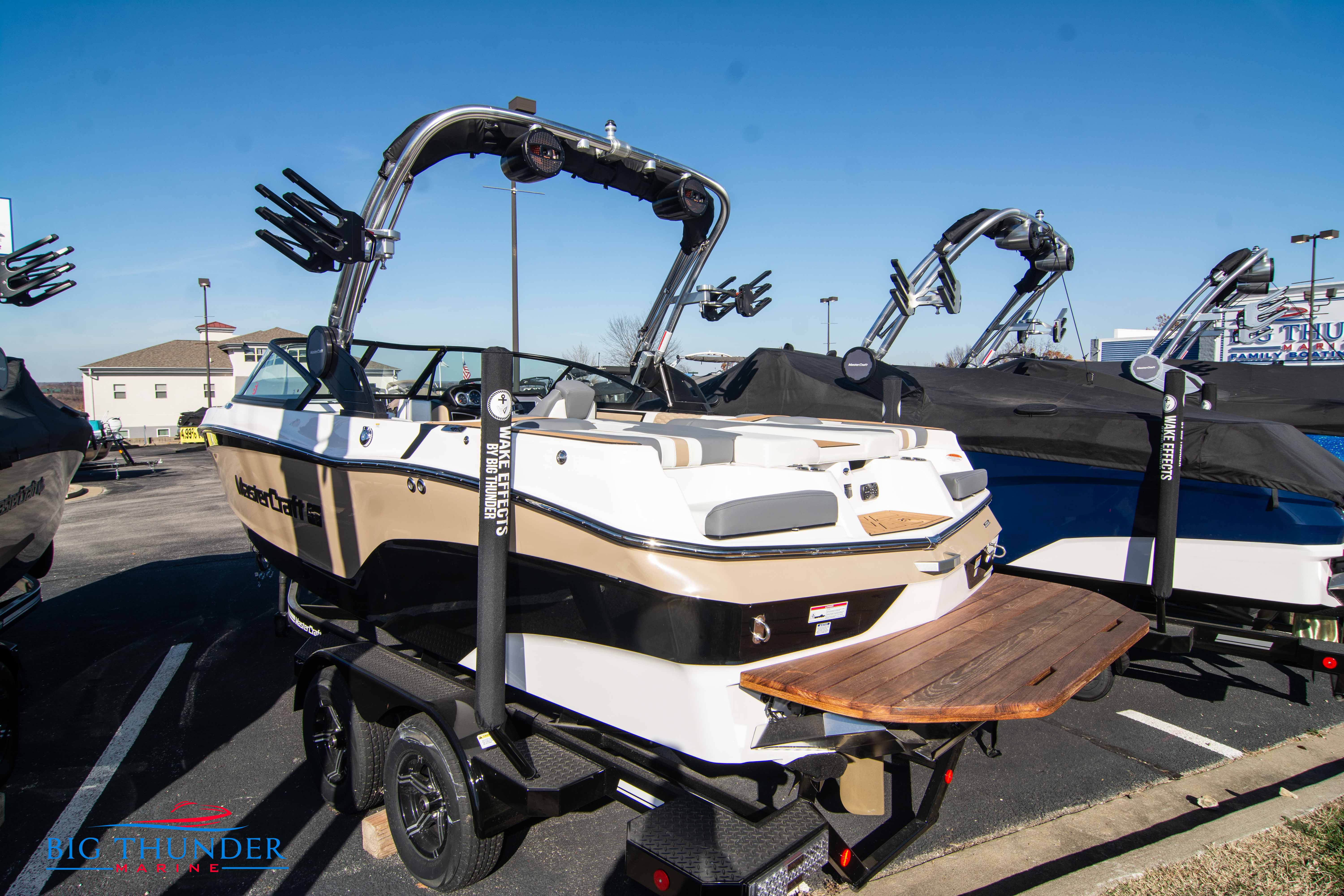 2023 Mastercraft XT20