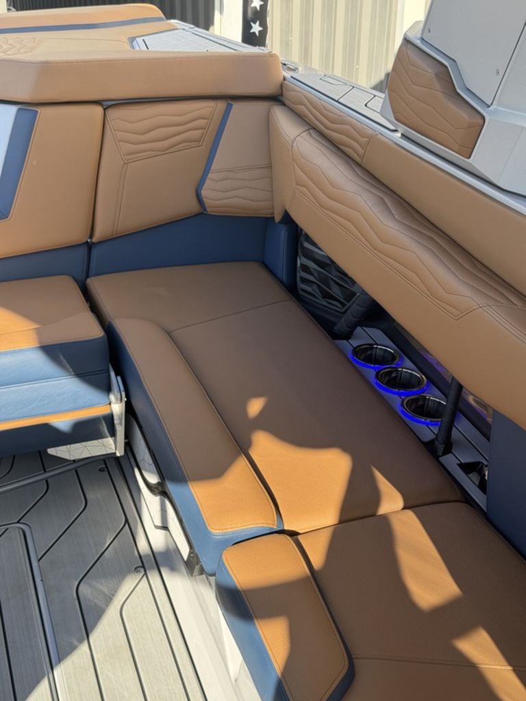 2025 Nautique Super Air Nautique G23