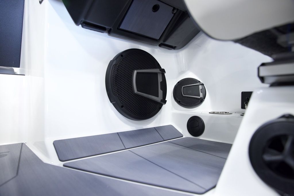 2025 Axis Wake Research A245