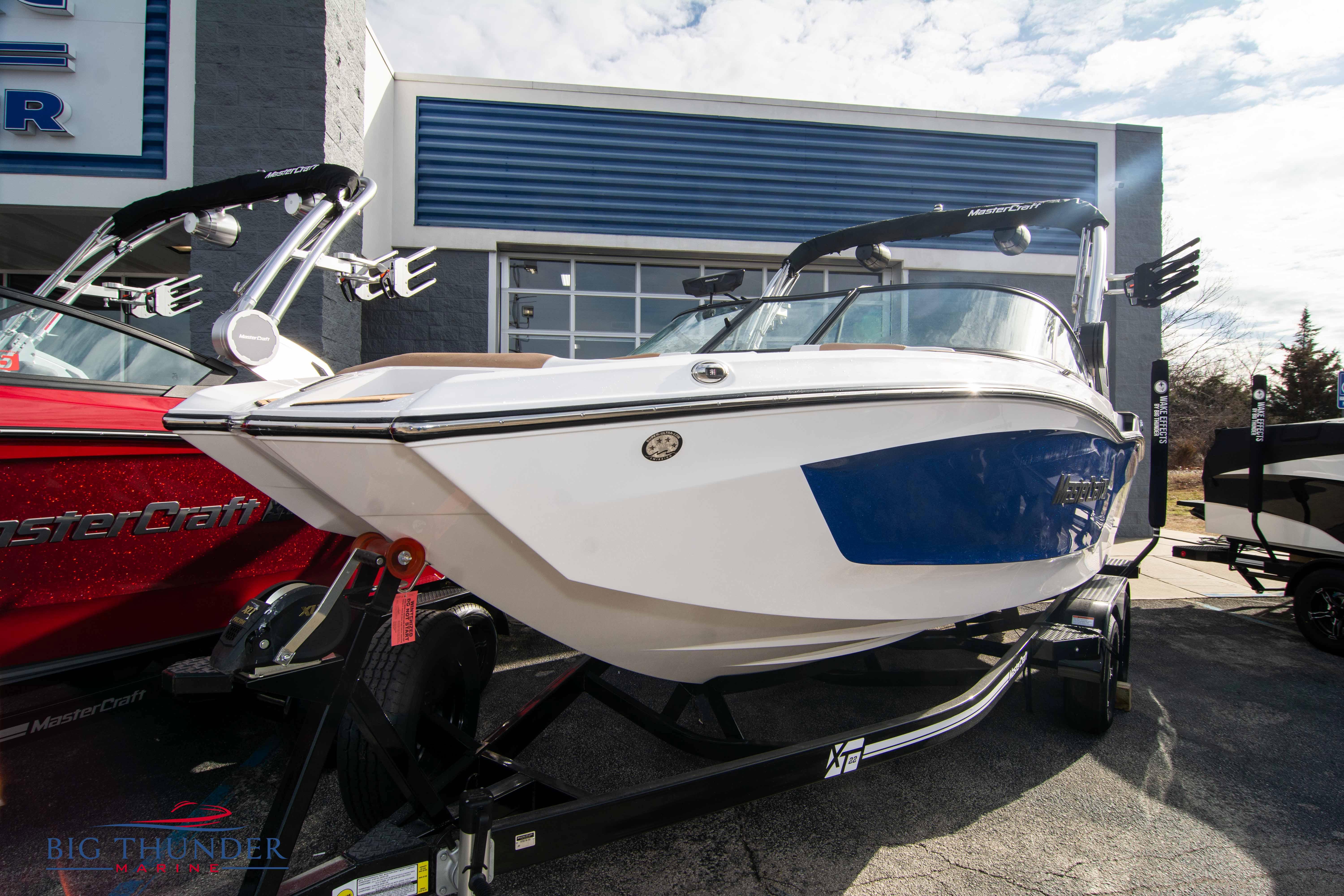 2023 Mastercraft XT22