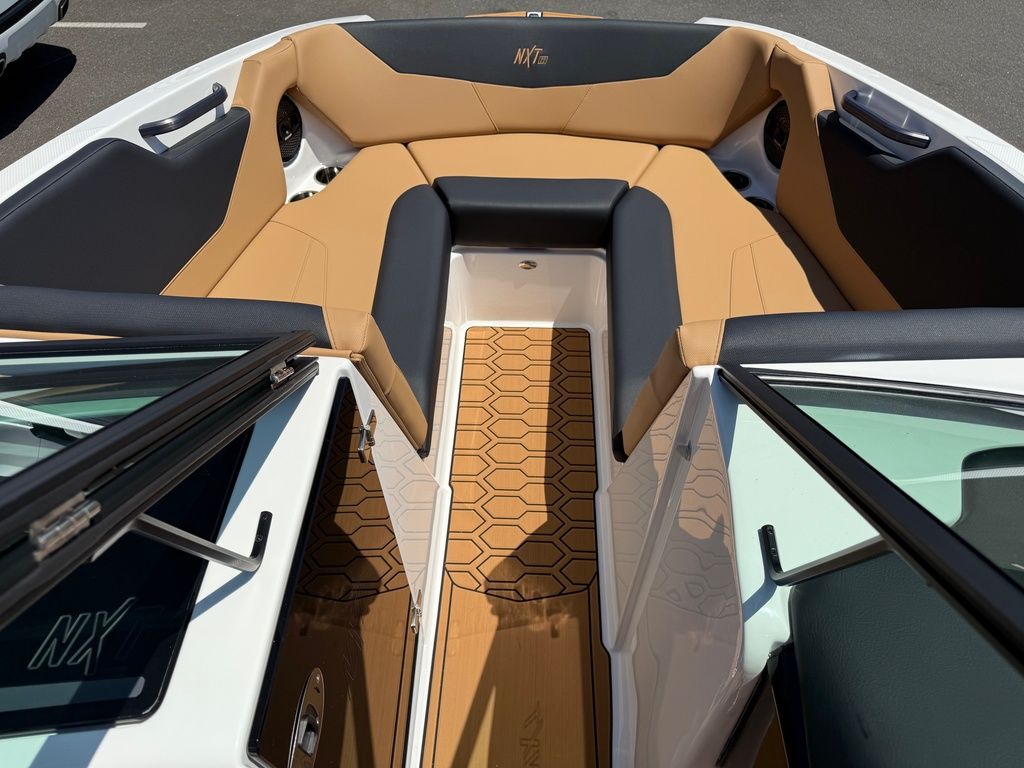 2025 MasterCraft NXT22