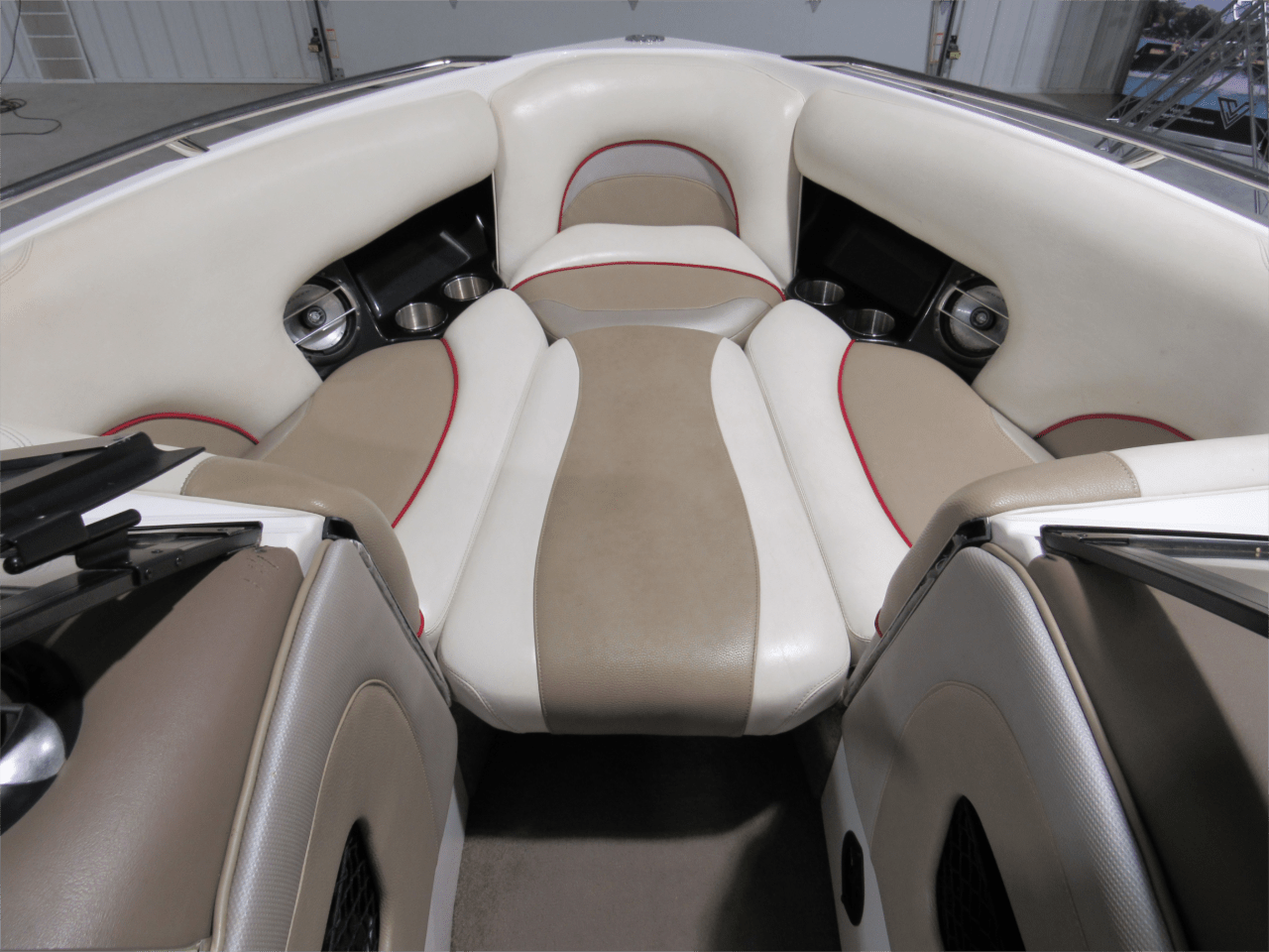 2007 Malibu 247 LSV &#8211; Clean boat, runs well!