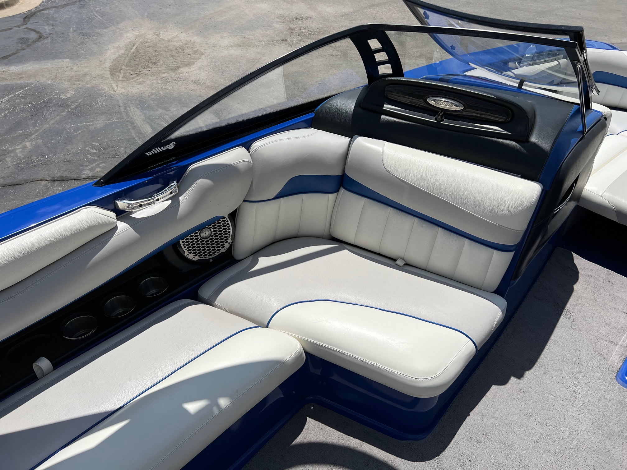 2012 MALIBU 22 MXZ WAKESETTER 