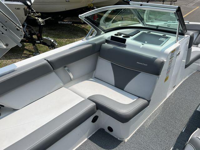 2019 Mastercraft XT-23 | 209860