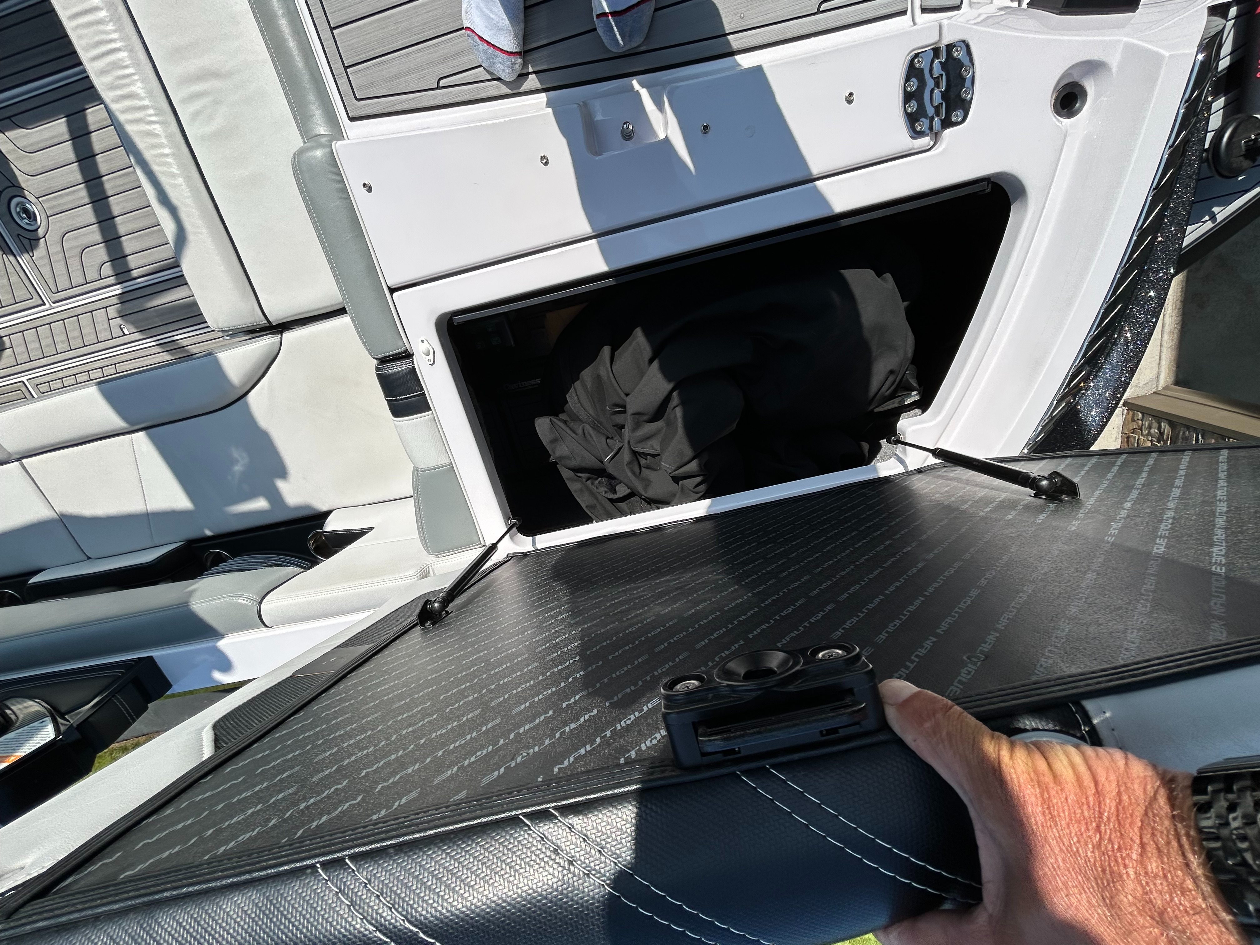 2014 Nautique G23