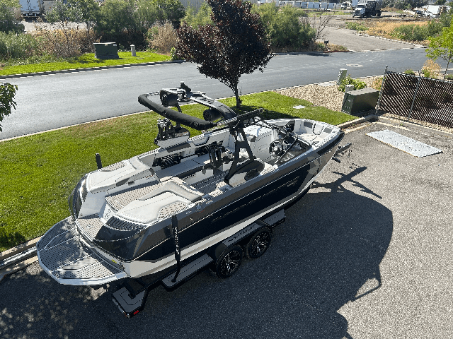 2019 Nautiqe G23