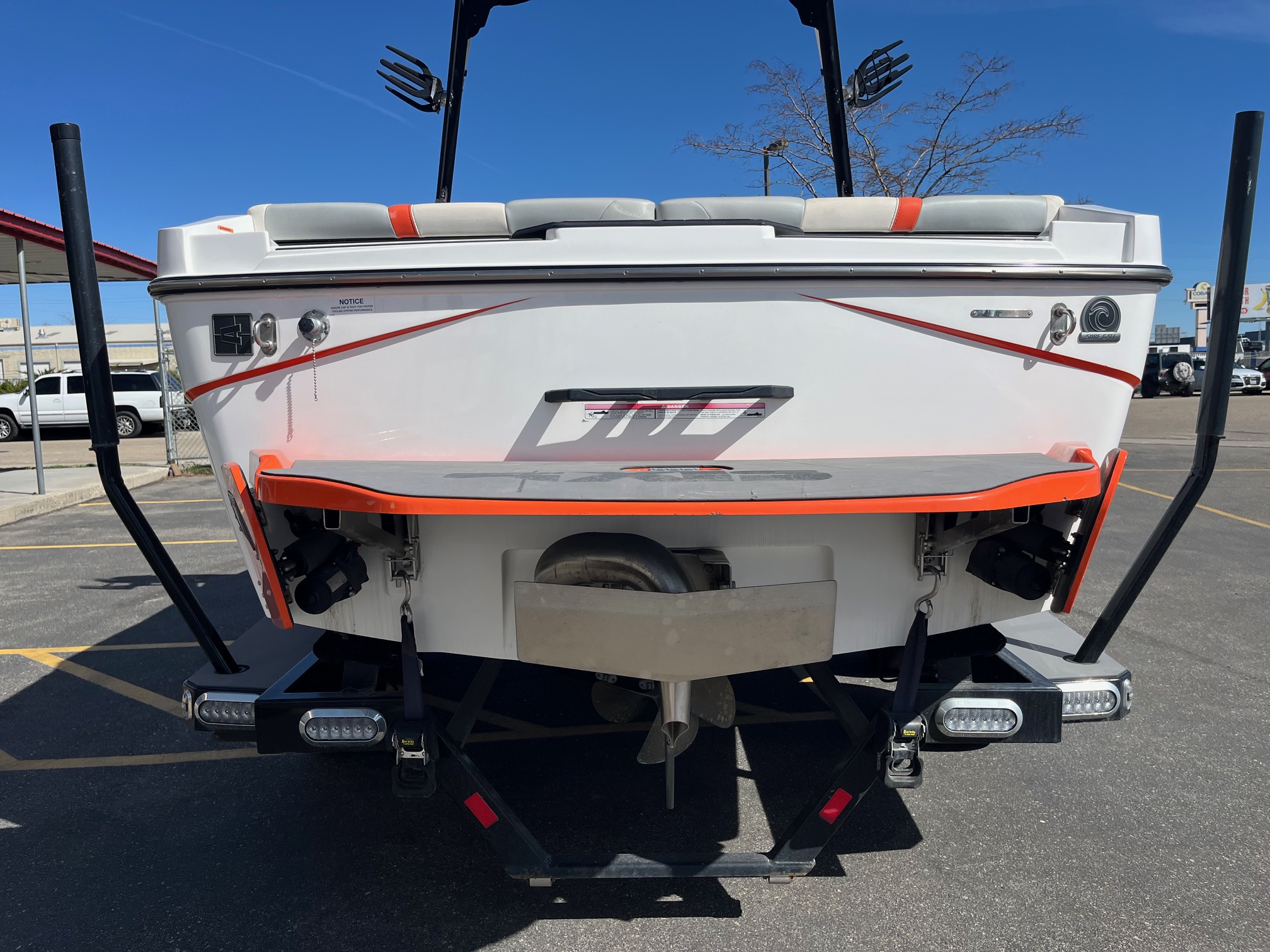 2022 Axis Wake Research T220