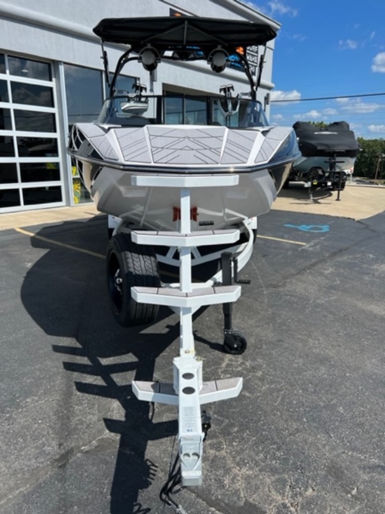 2024 Moomba Mojo LAST 2024 MOJO SALE PENDING SALE PENDING 