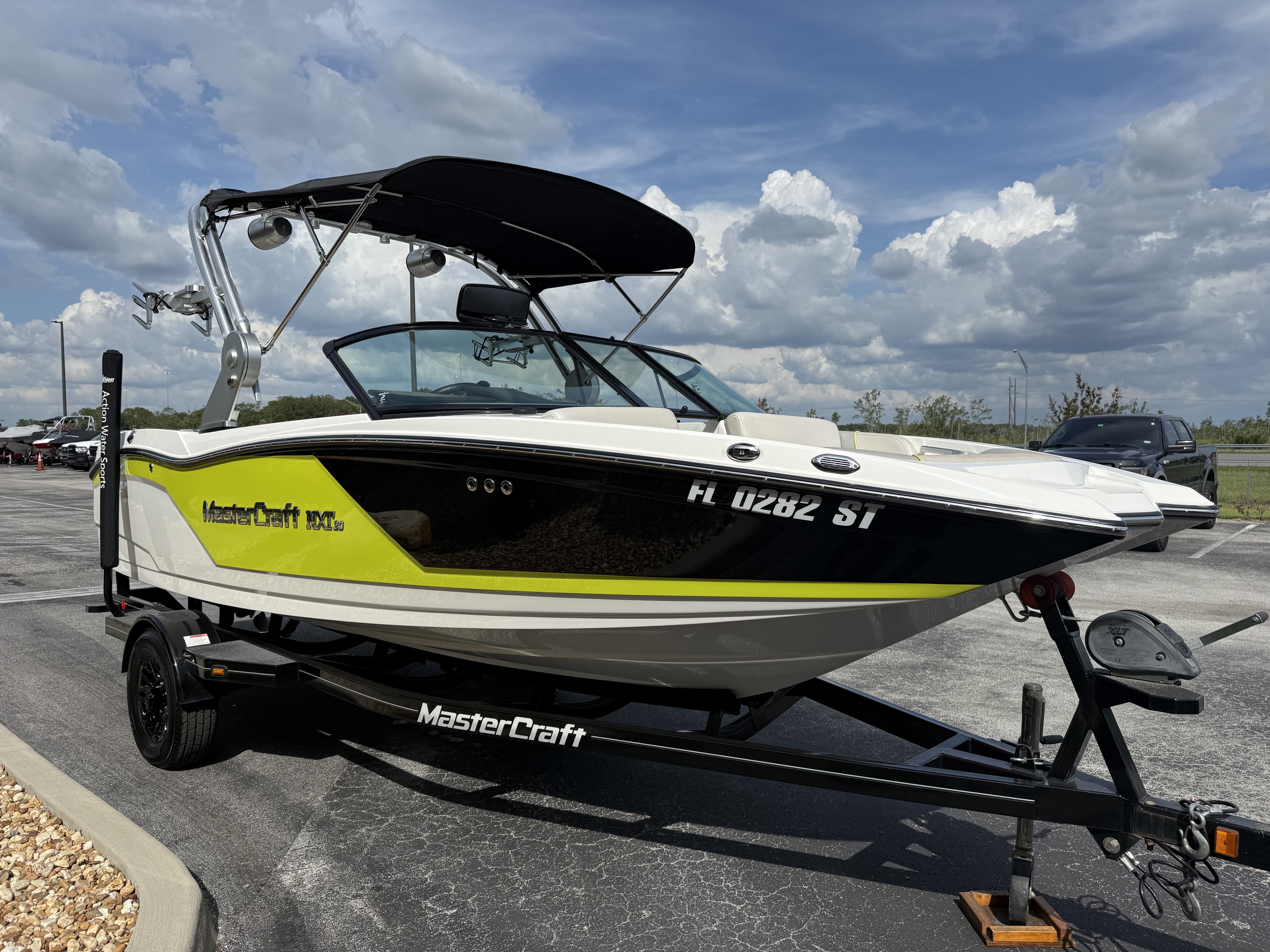 2019 MasterCraft NXT20