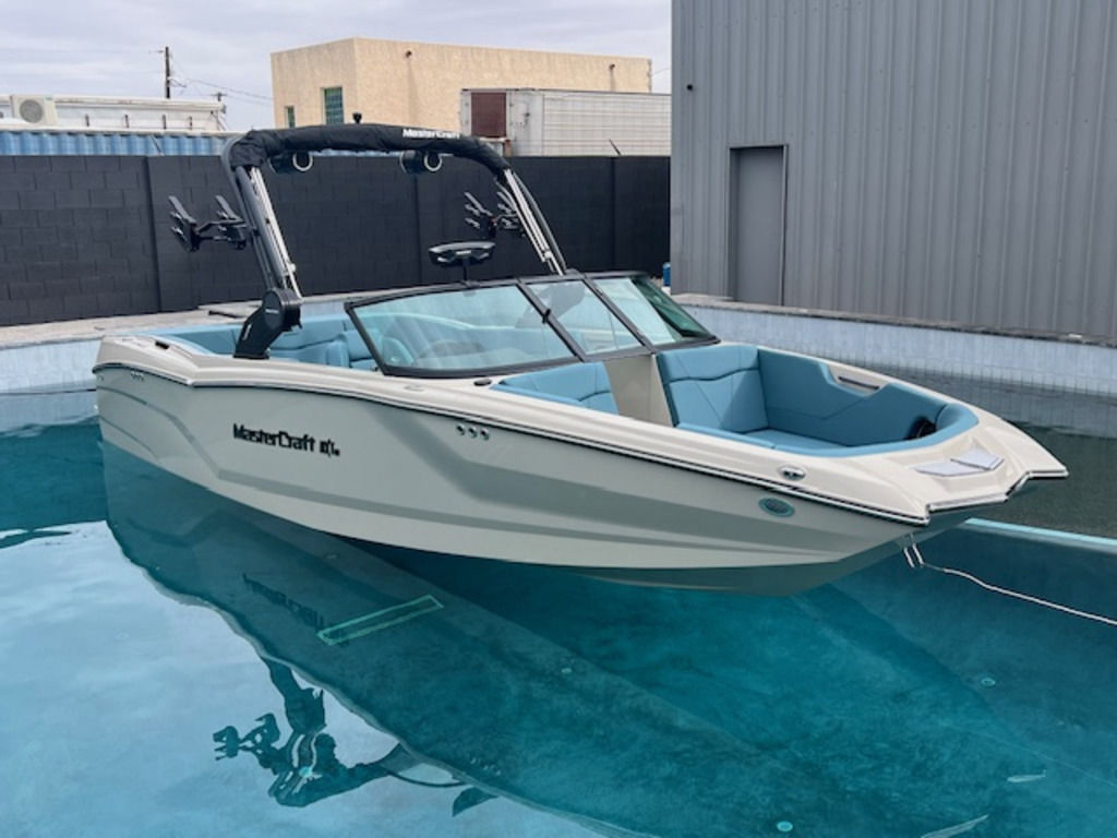 2025 Mastercraft NXT24