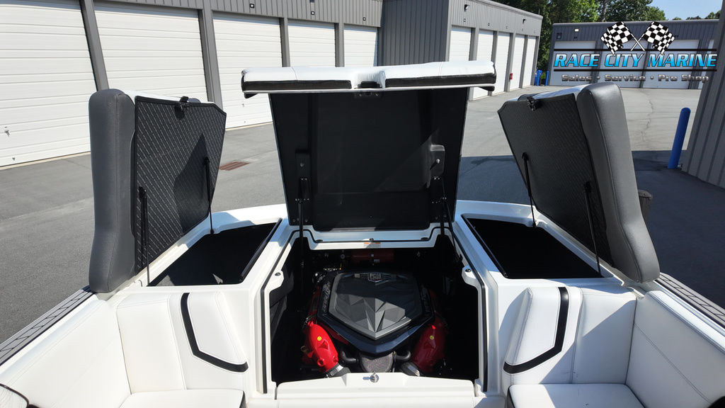 2016 Nautique G25