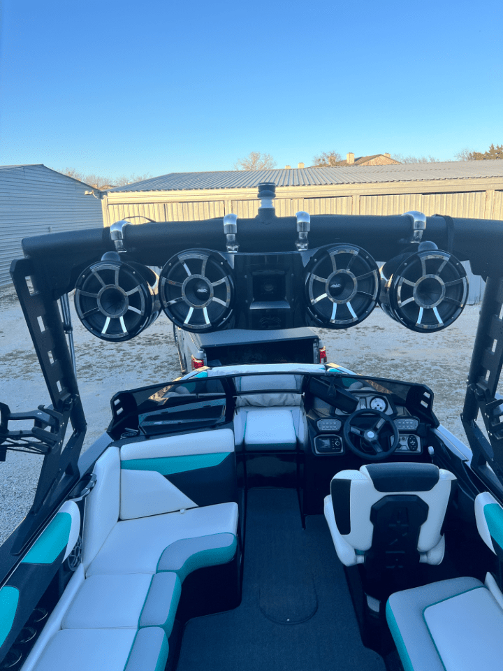 2019 AXIS A22