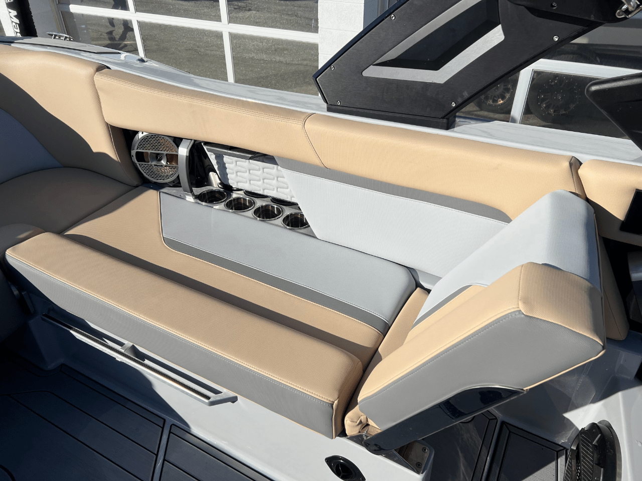 2022 Mastercraft X24 , 90 hours