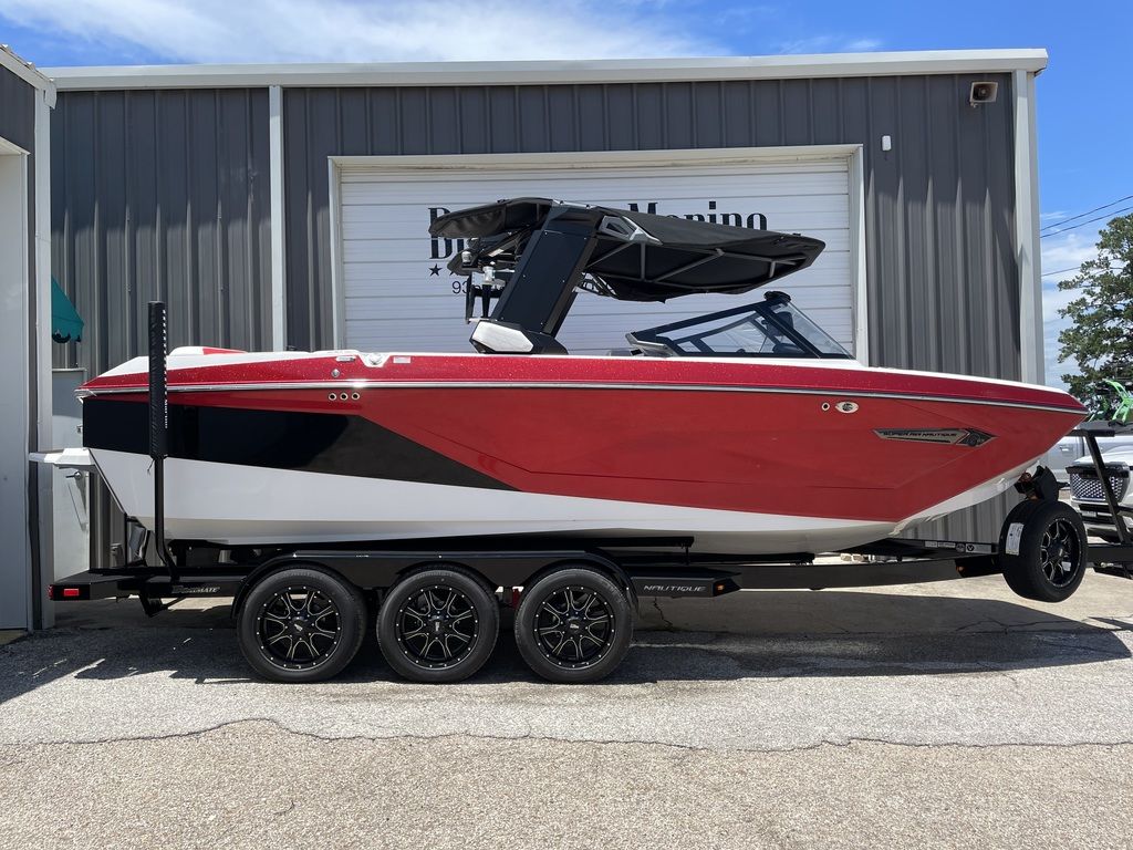 boat.Title