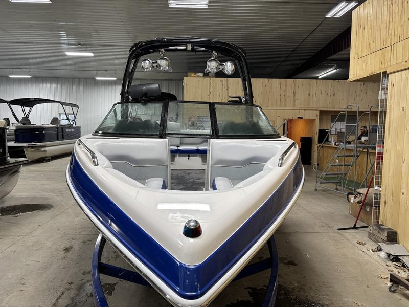 2015 Moomba Mobius LSV