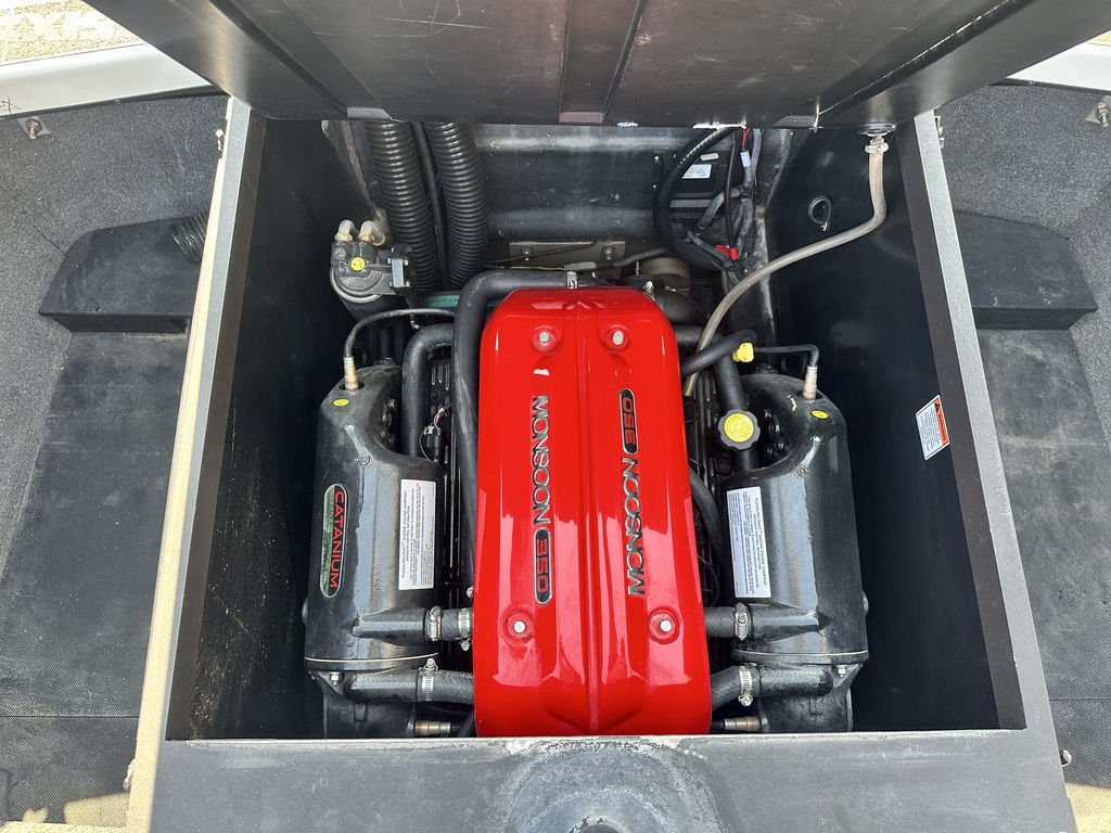 2015 Axis Wake Research T22
