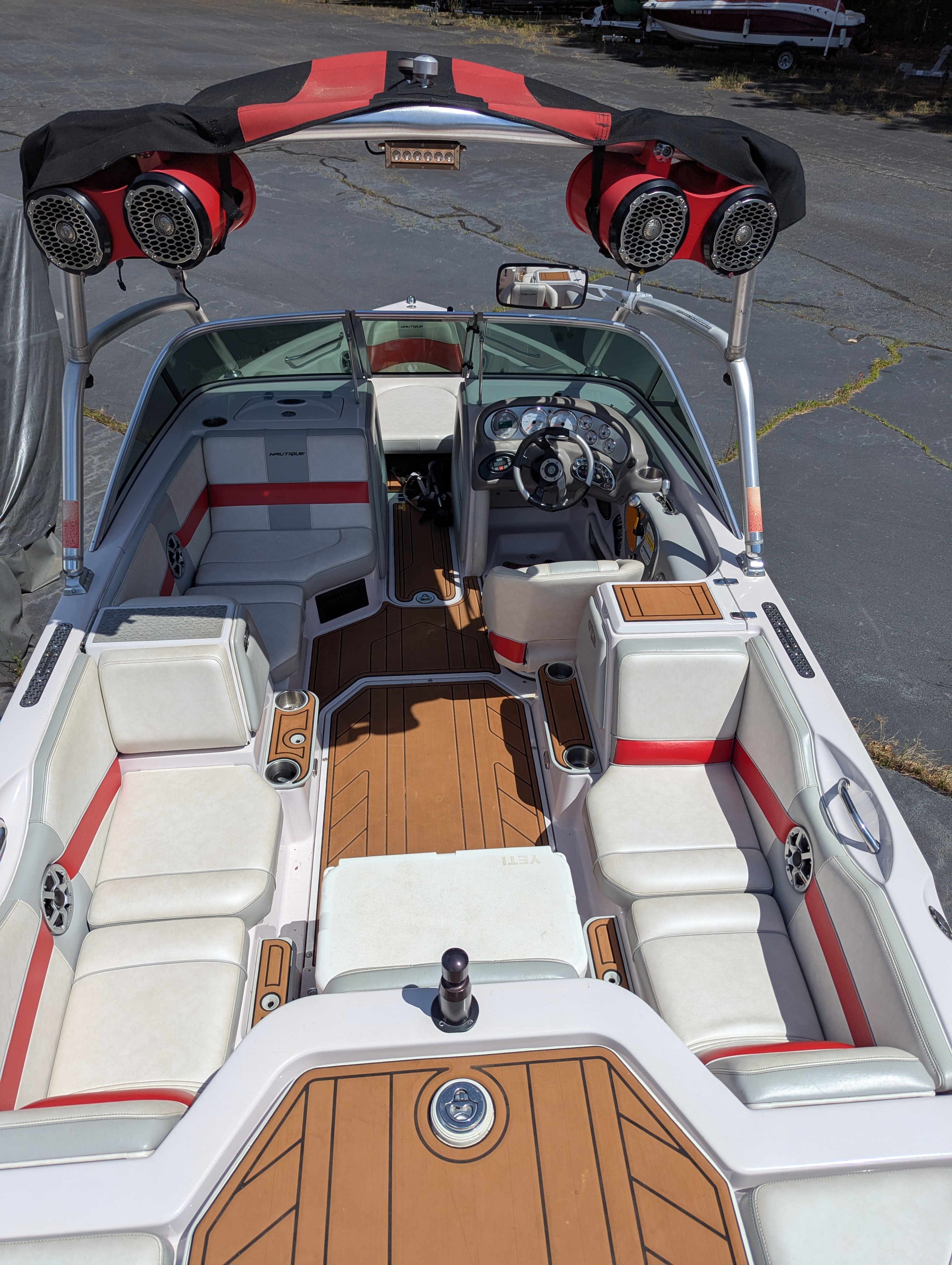 Super Air Nautique 220 Team Edition