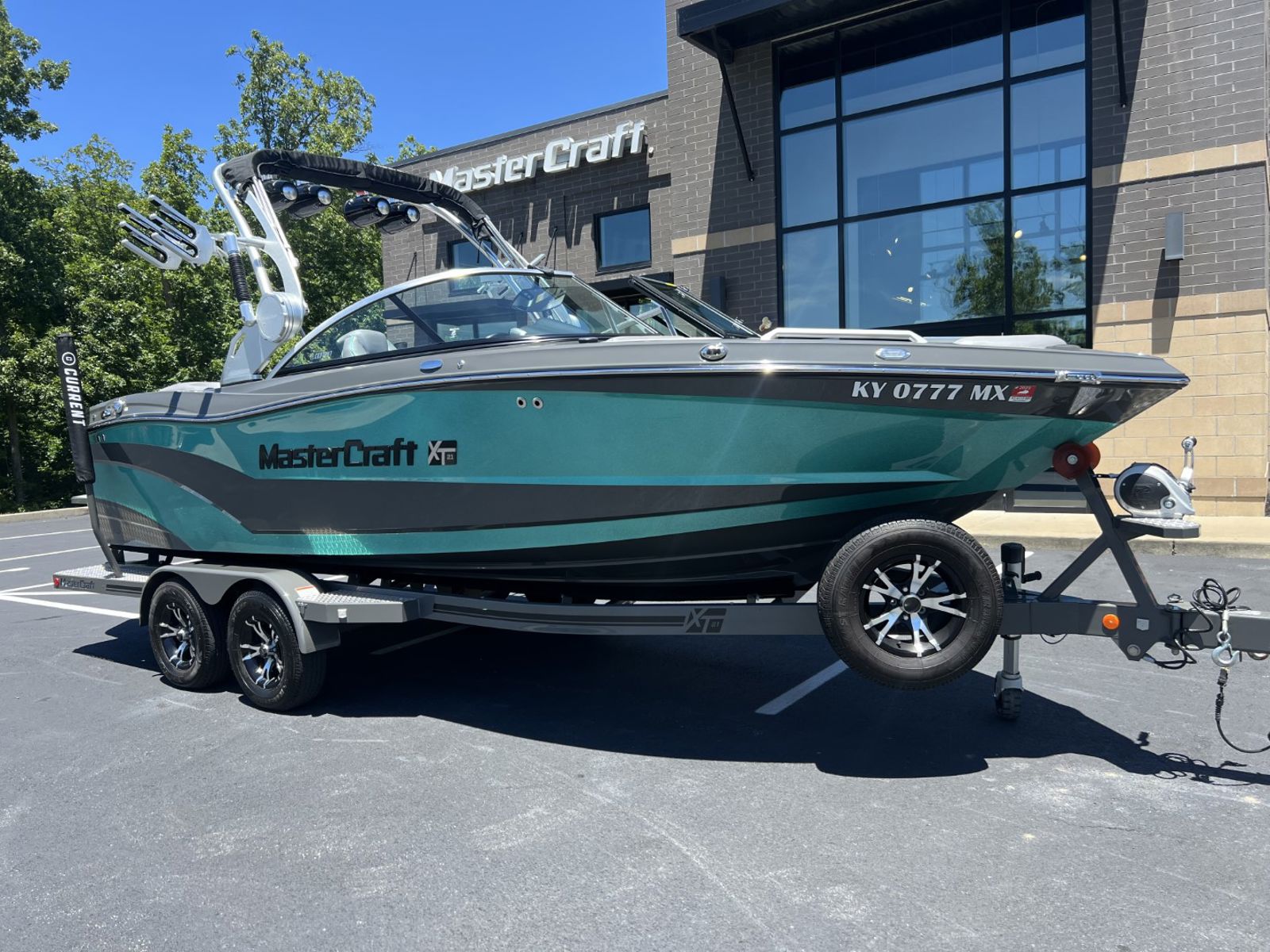 2017 Mastercraft XT21