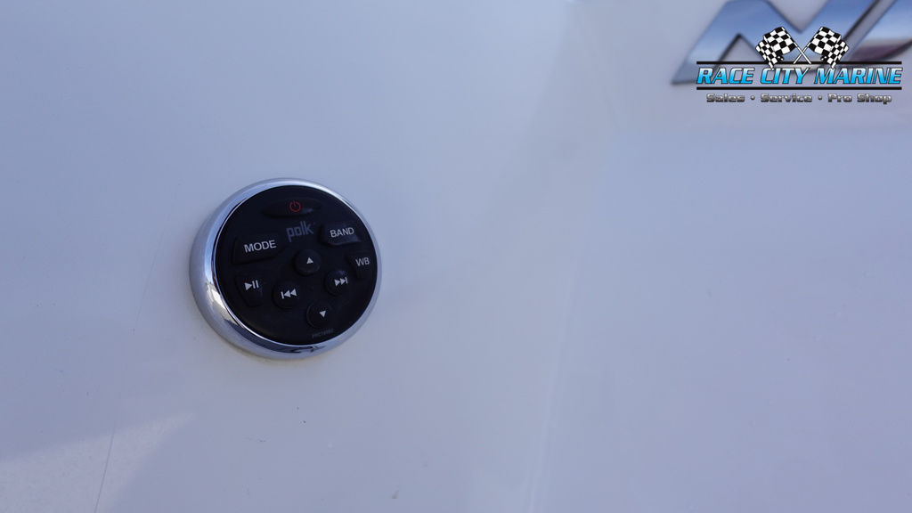 2017 Nautique G23