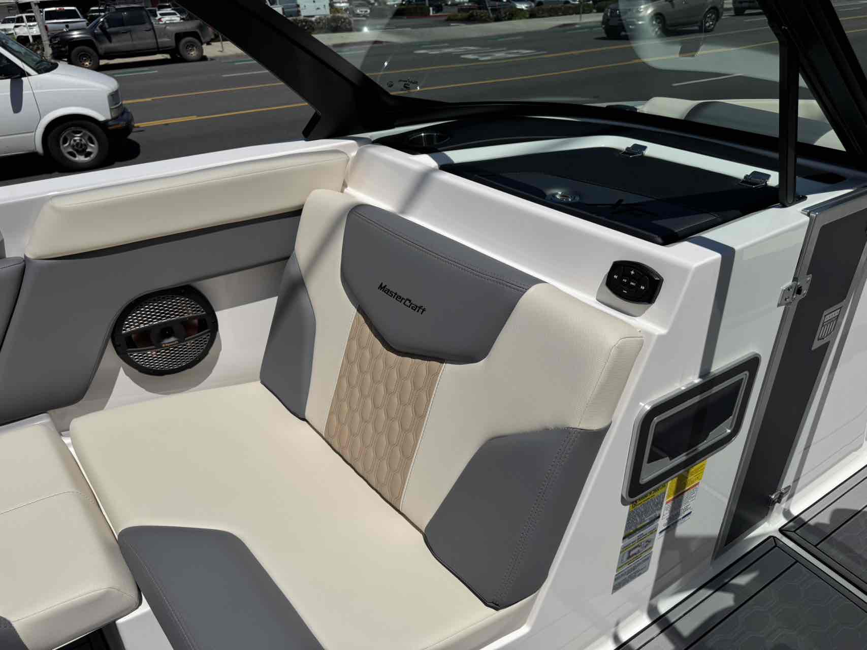 2024 MasterCraft XT25