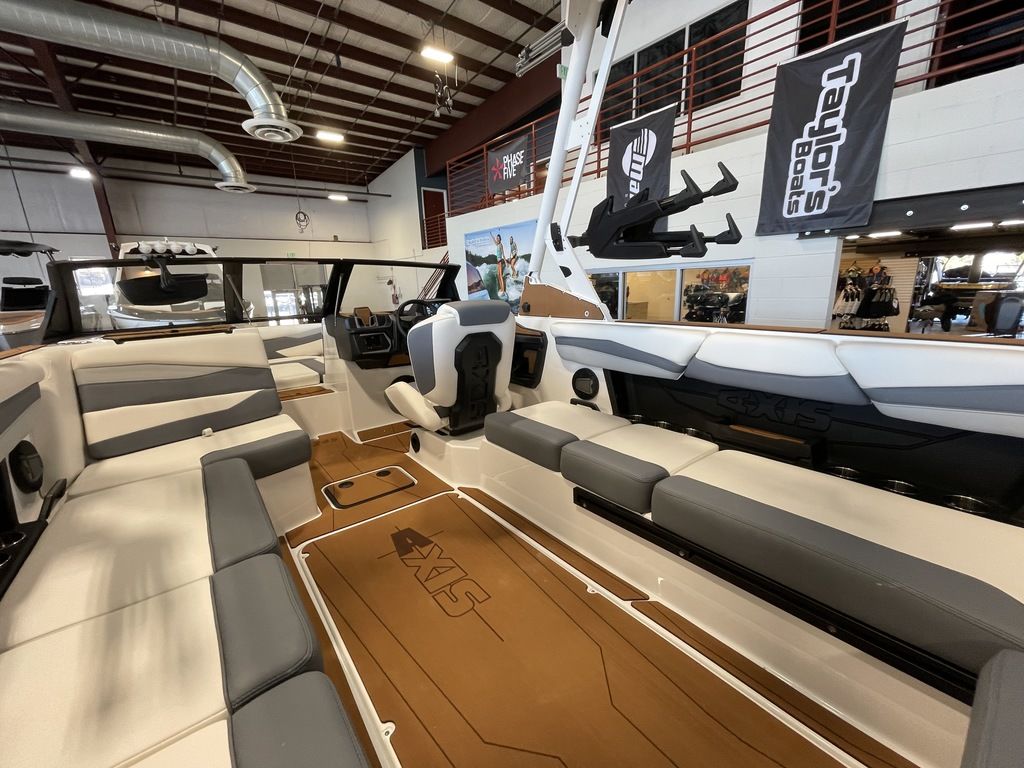 2025 Axis Wake Research A245