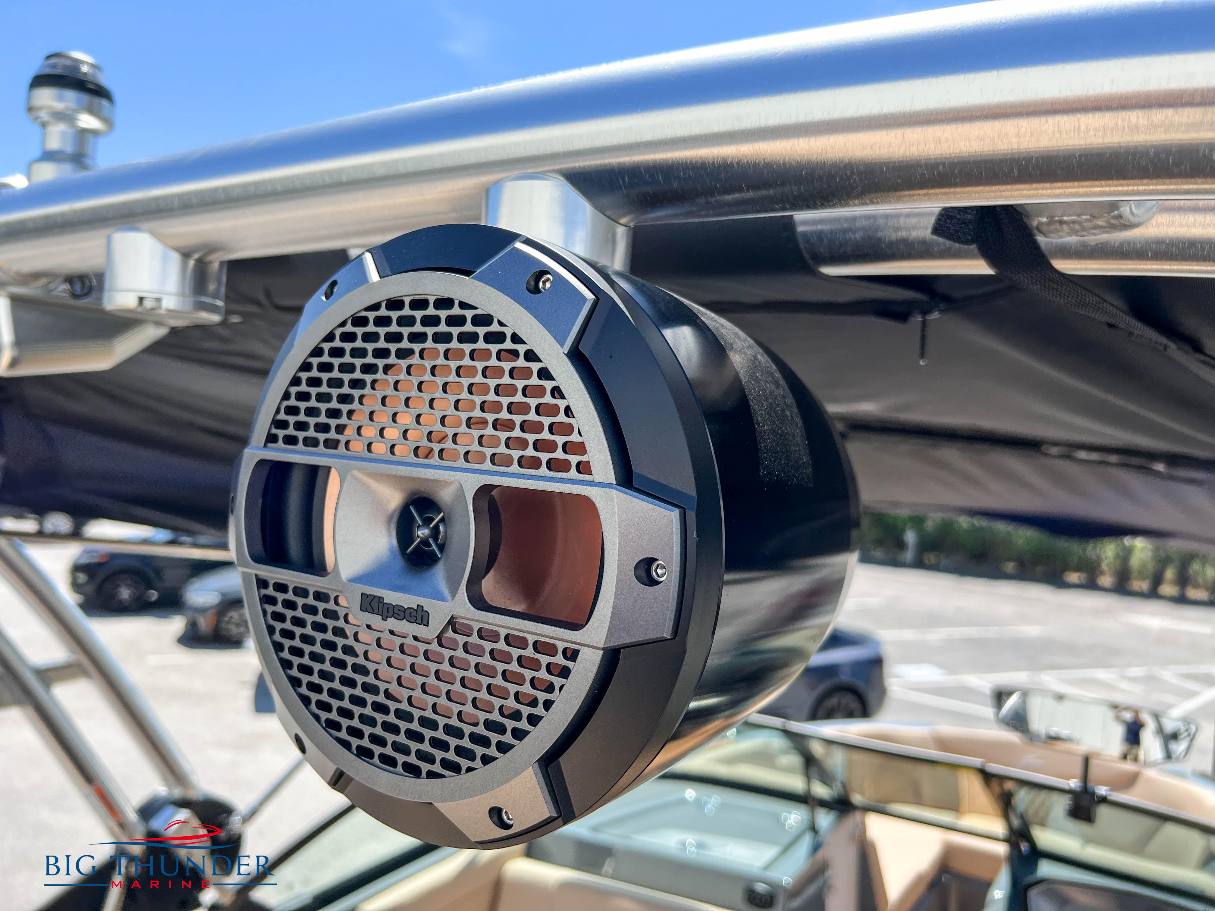 2023 Mastercraft XT24