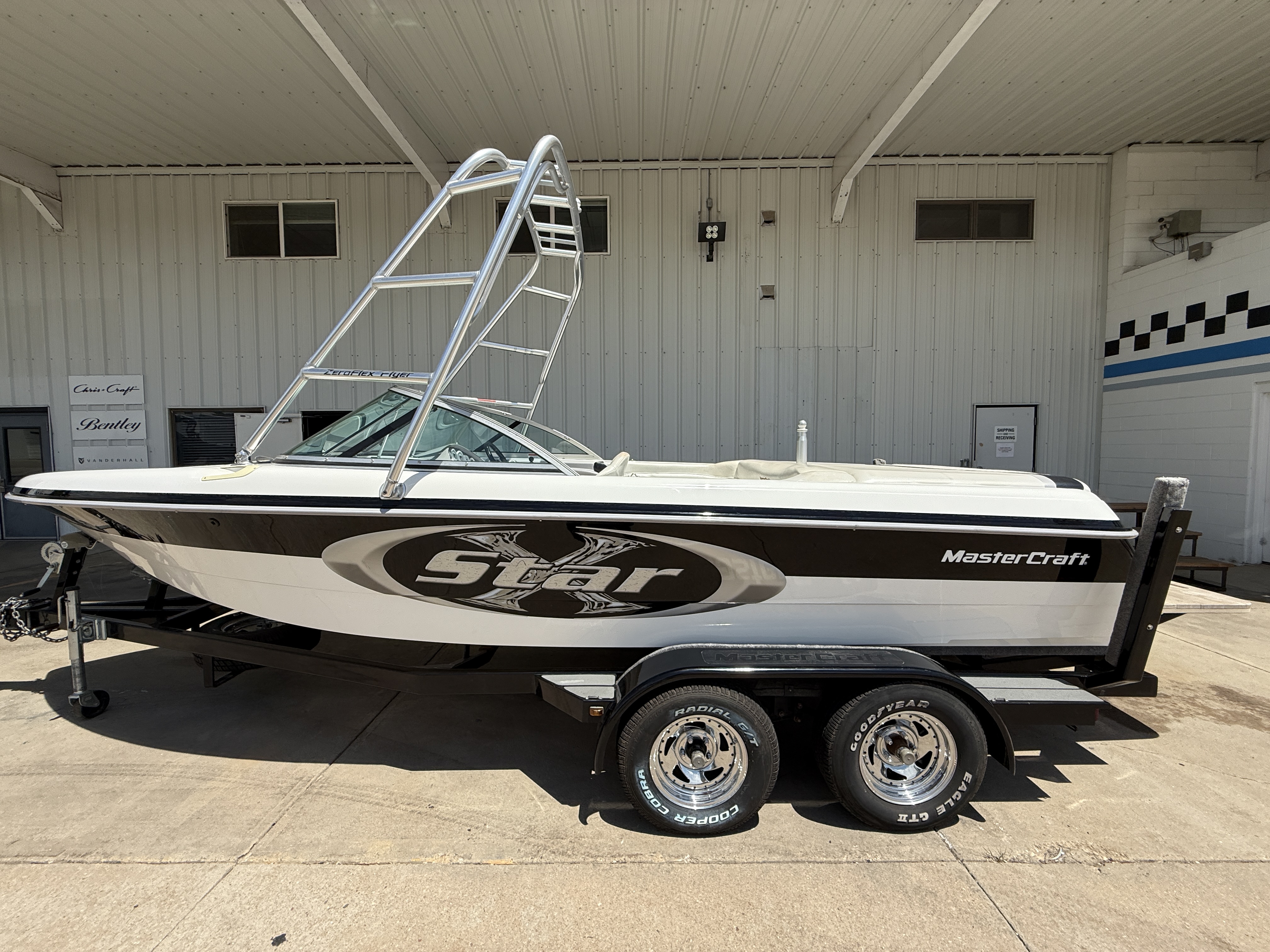 2024 Nautique G21