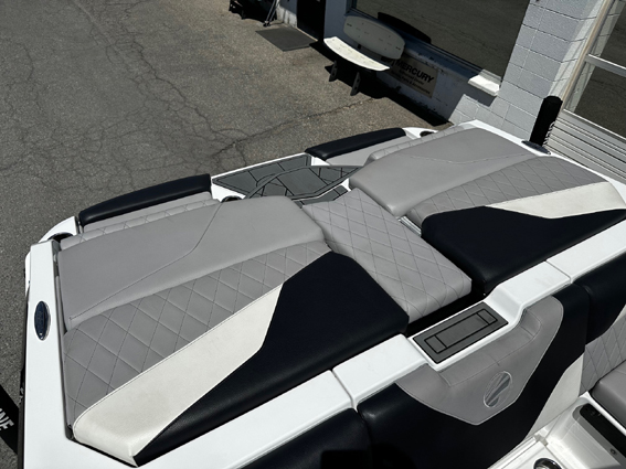 2021 23' Tige' "Z3" Bowrider