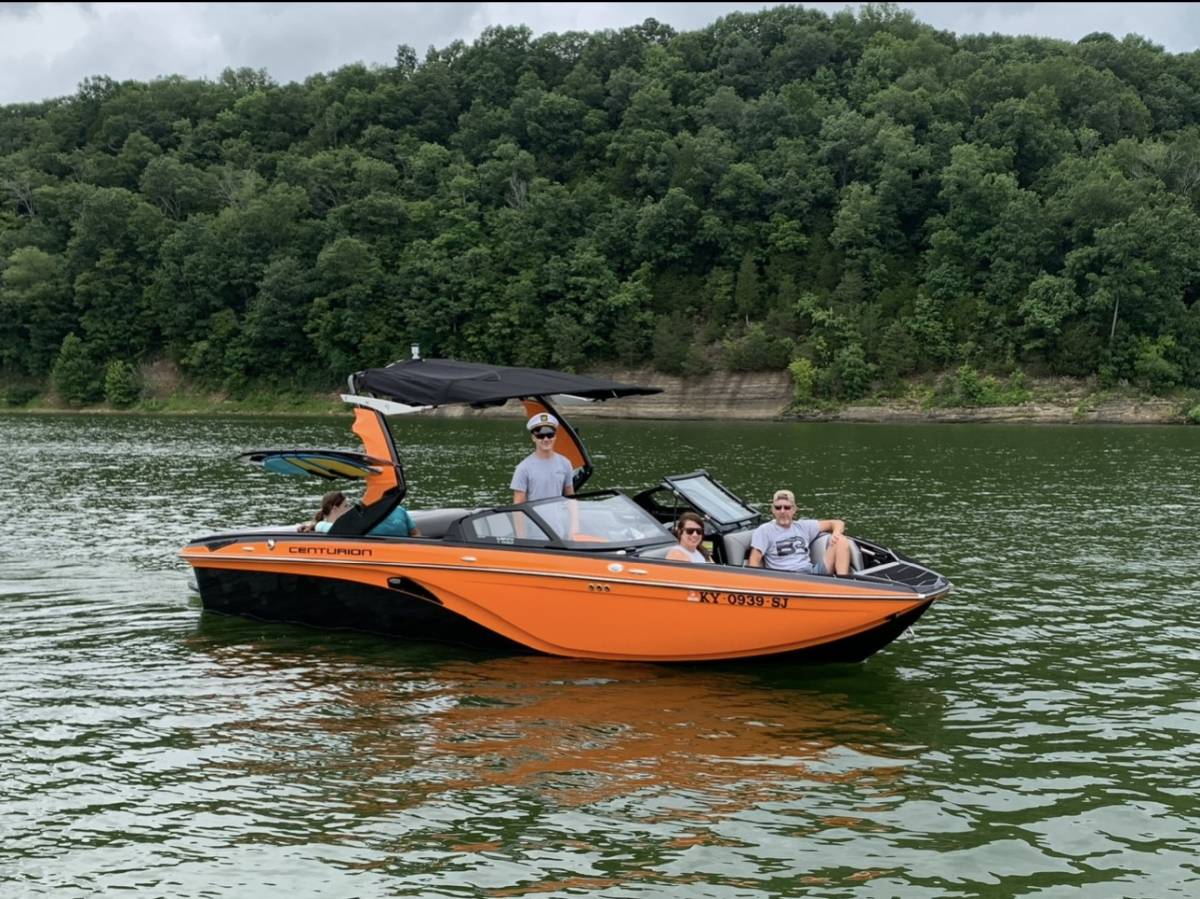 CENTURION VI22