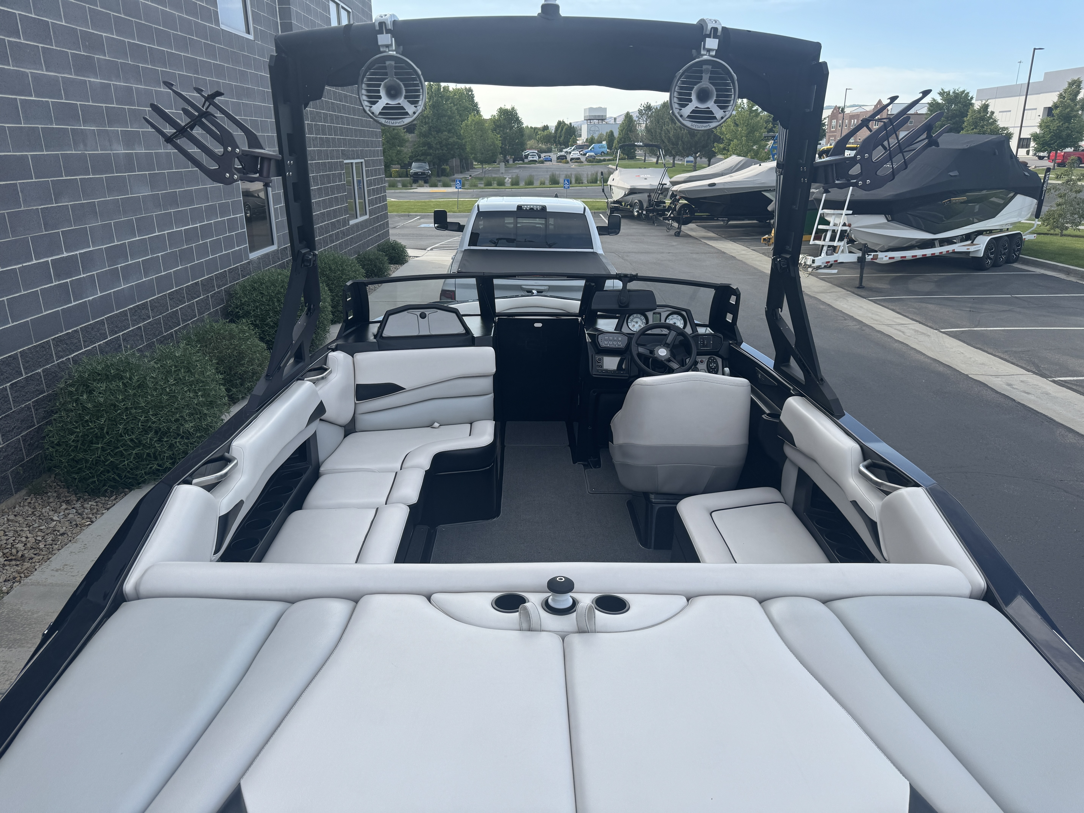 2018 Axis A22 Original Owner Low Hours