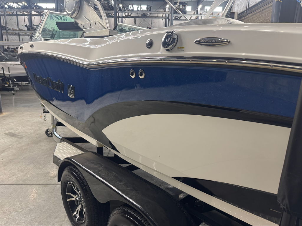 2015 MasterCraft X20