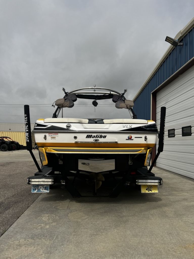 2014 Malibu Boats Wakesetter 21 VLX