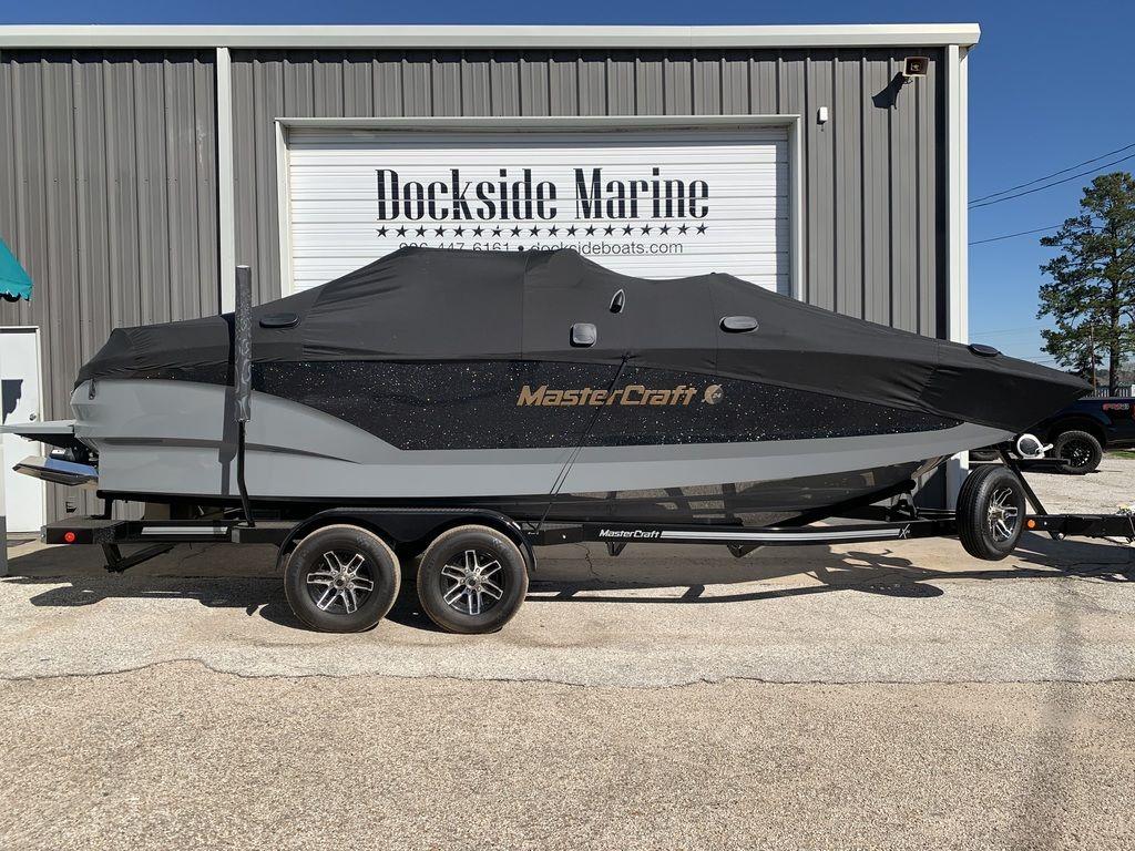 2022 MasterCraft X24