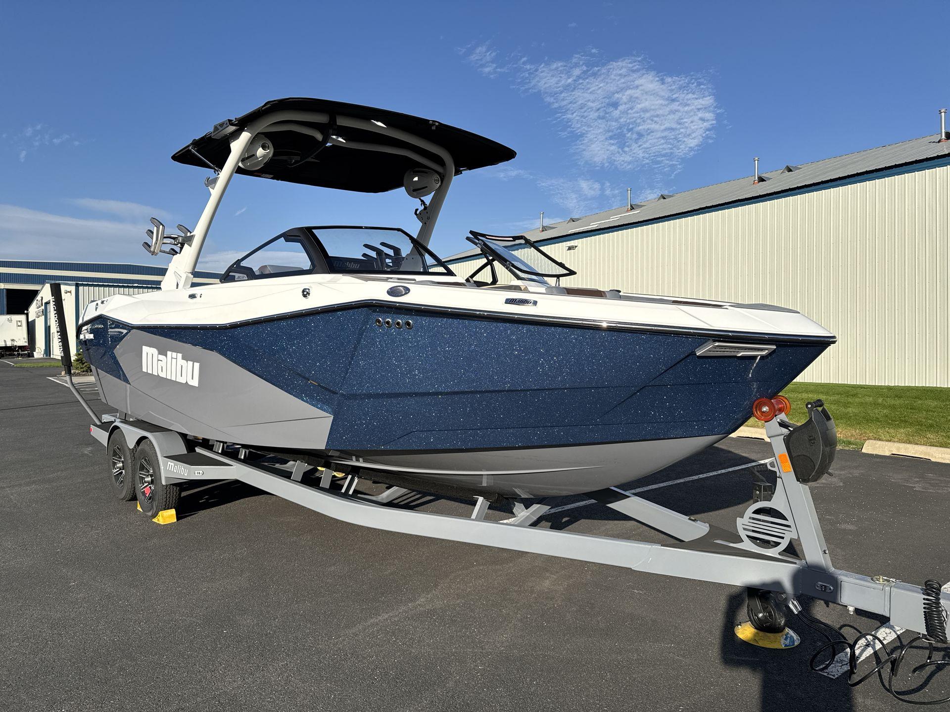 boat.Title