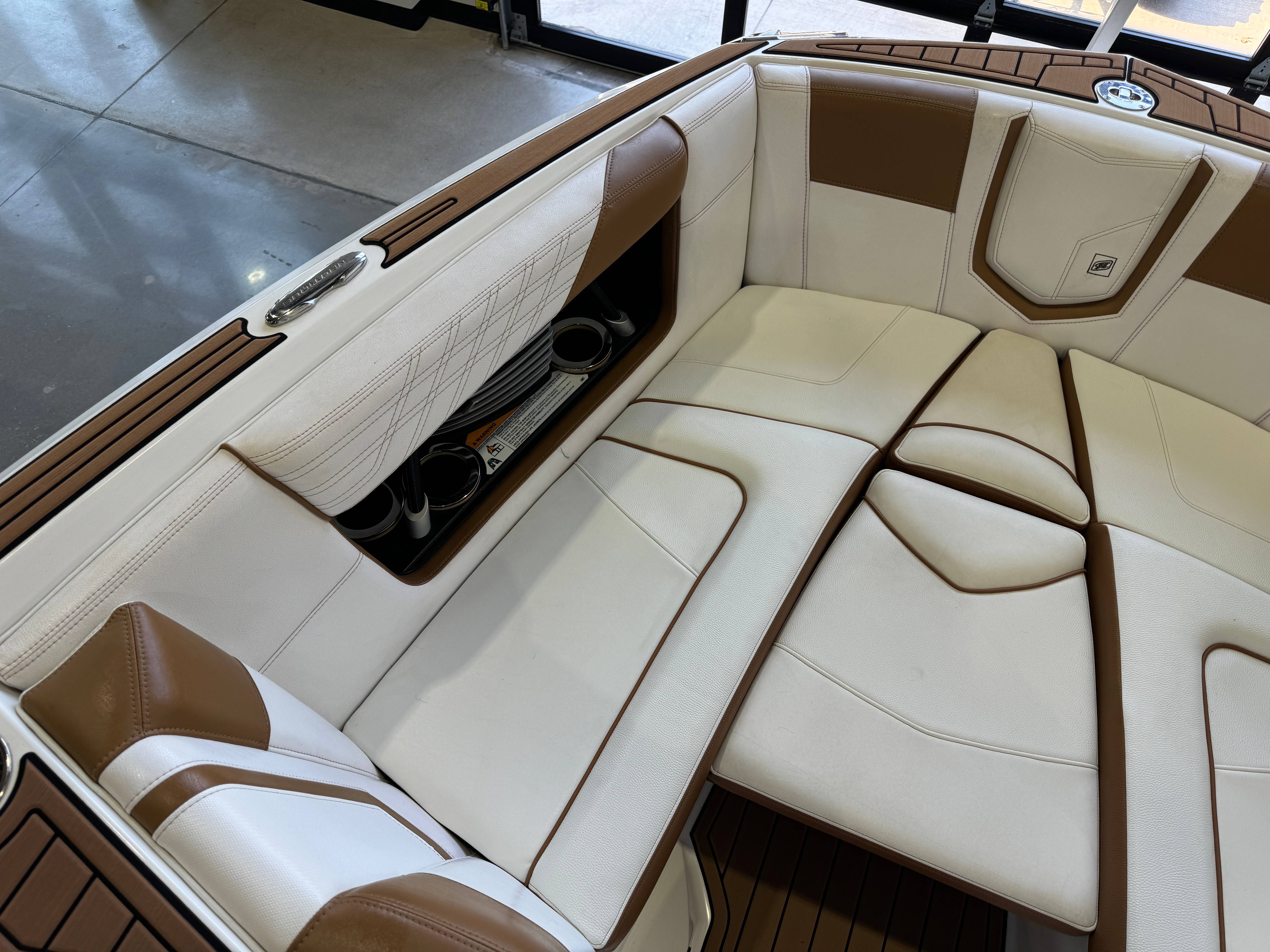 2017 Nautique Super Air Nautique G23