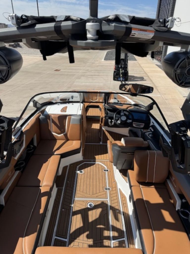 2020 Nautique Super Air Nautique G23