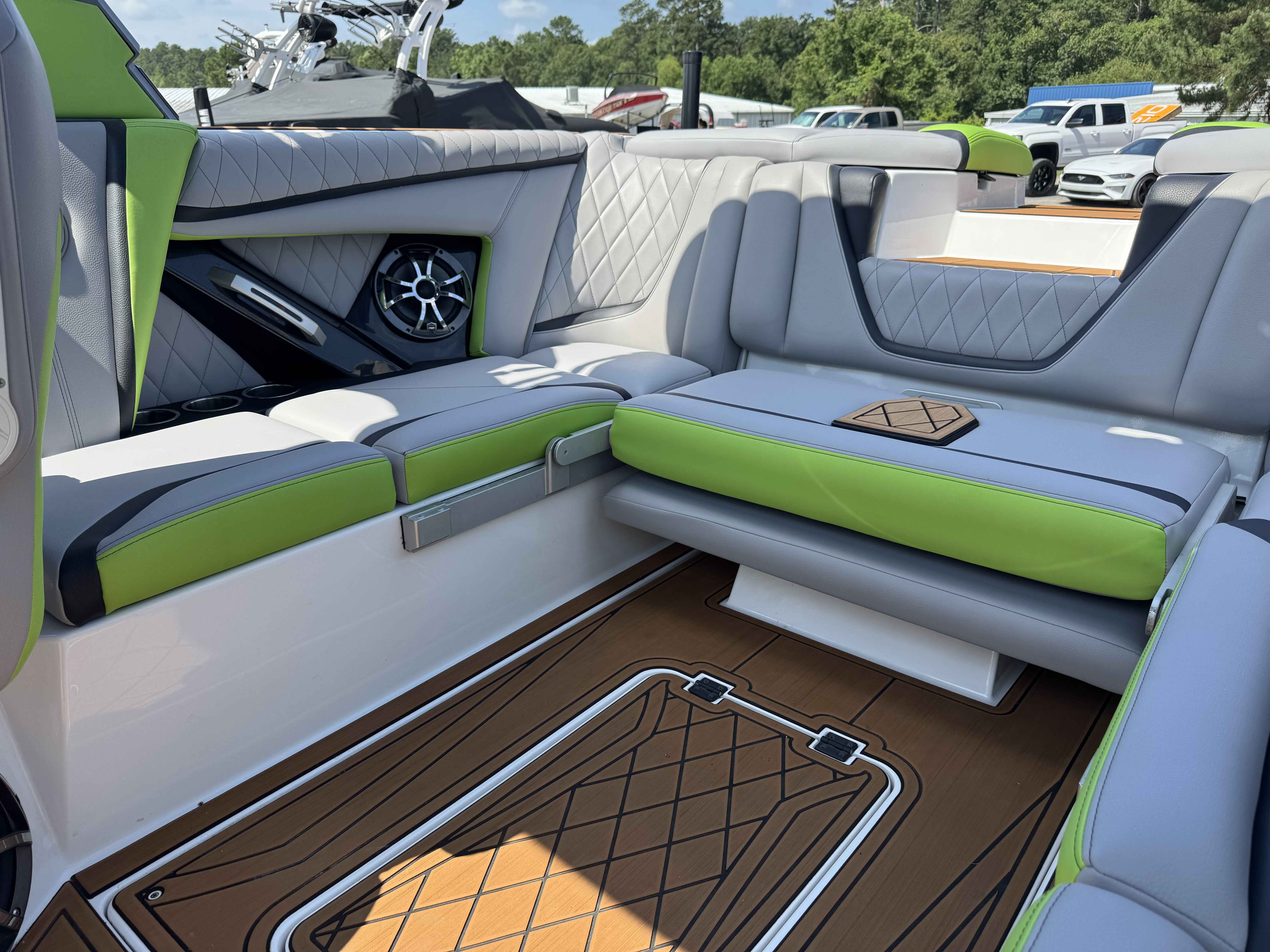 2019 Tige RZX3 Icon