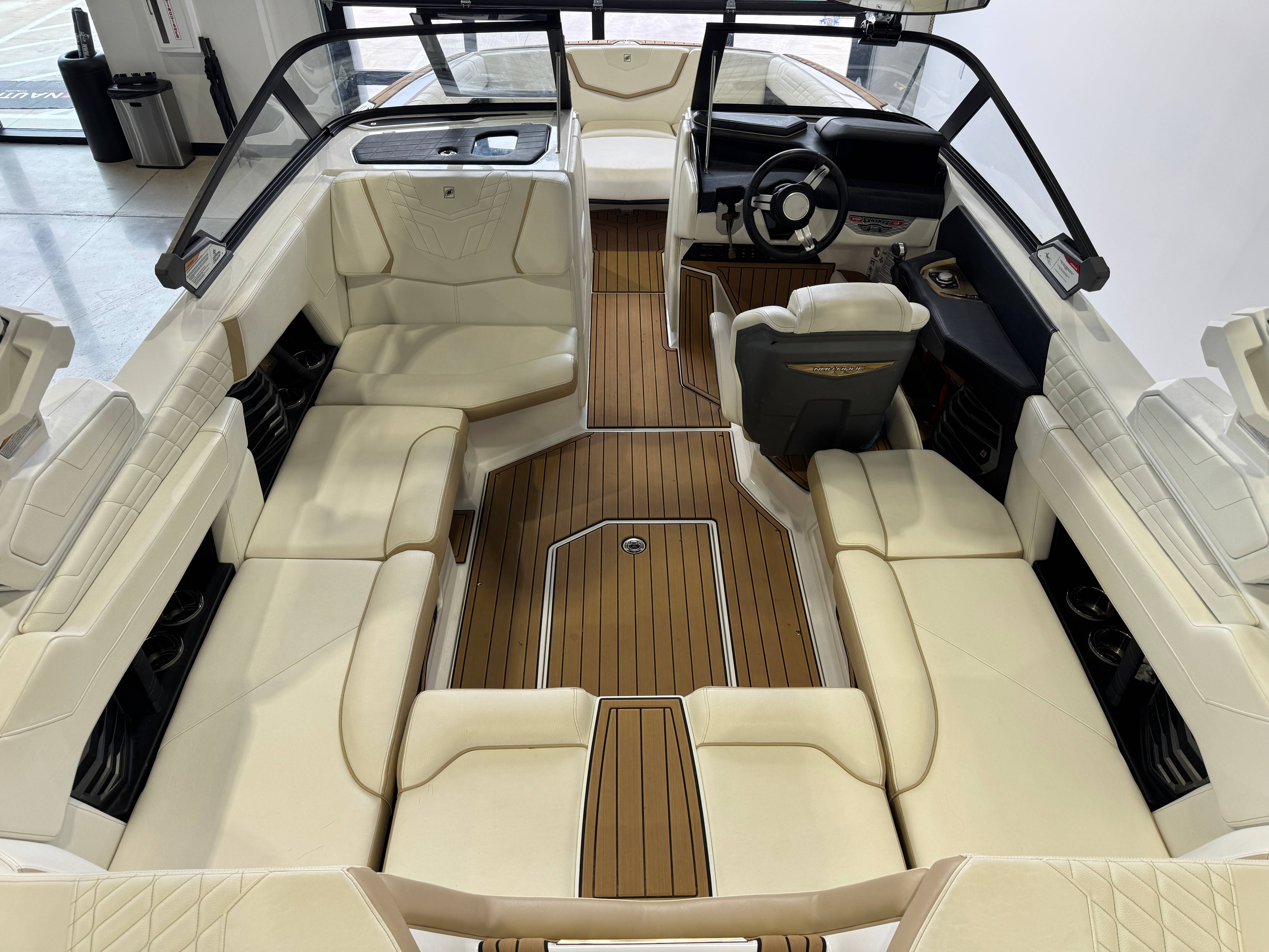 2022 Nautique Super Air Nautique G21