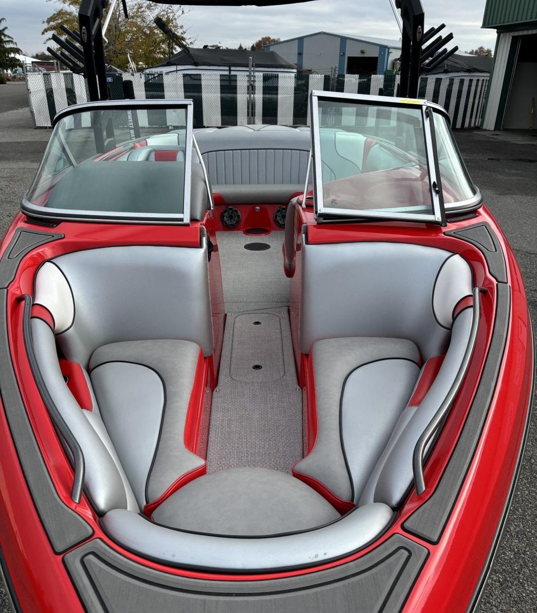 2023 Sanger V215 SX