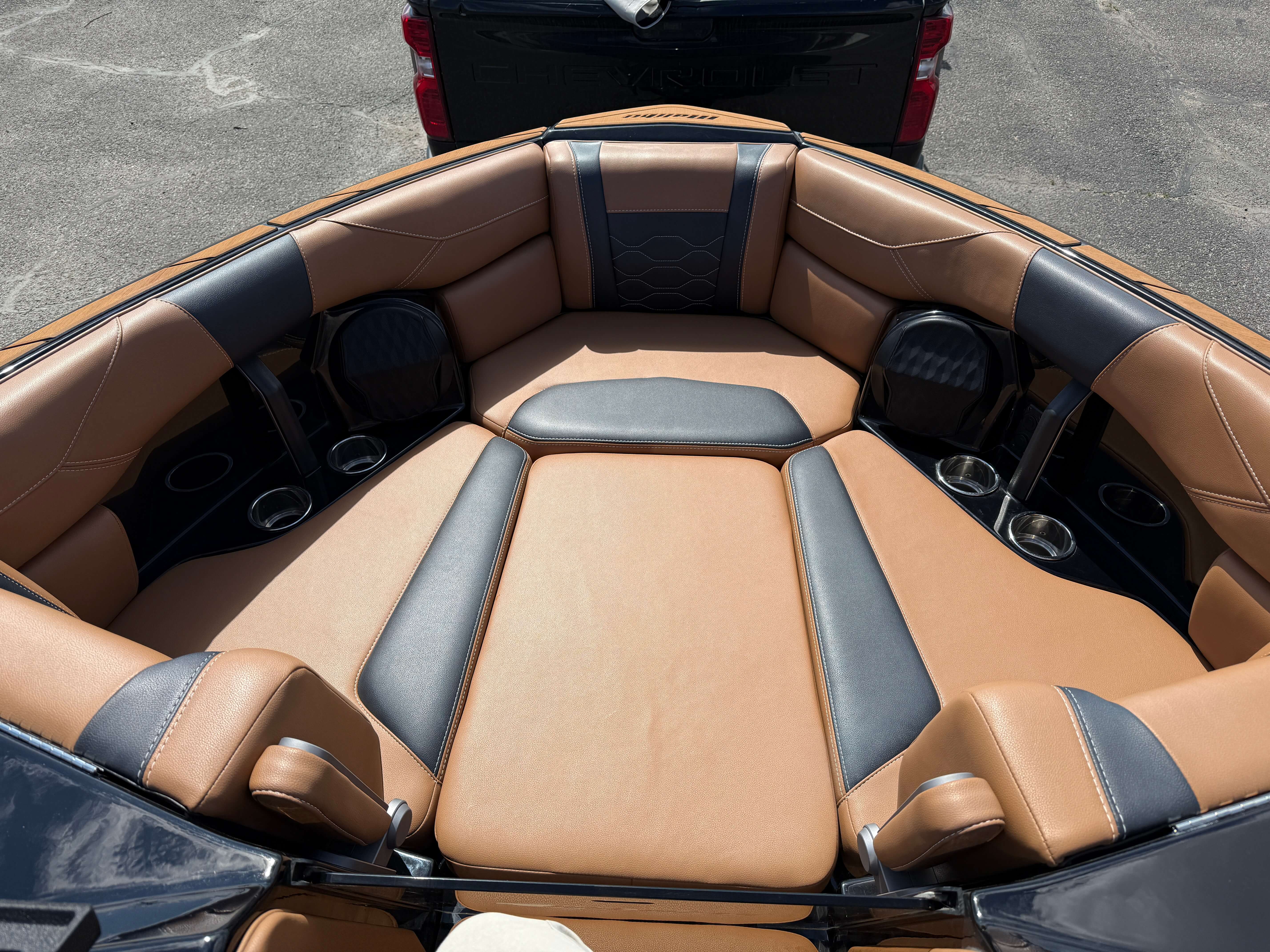 2024 Malibu Wakesetter 23 LSV Icon