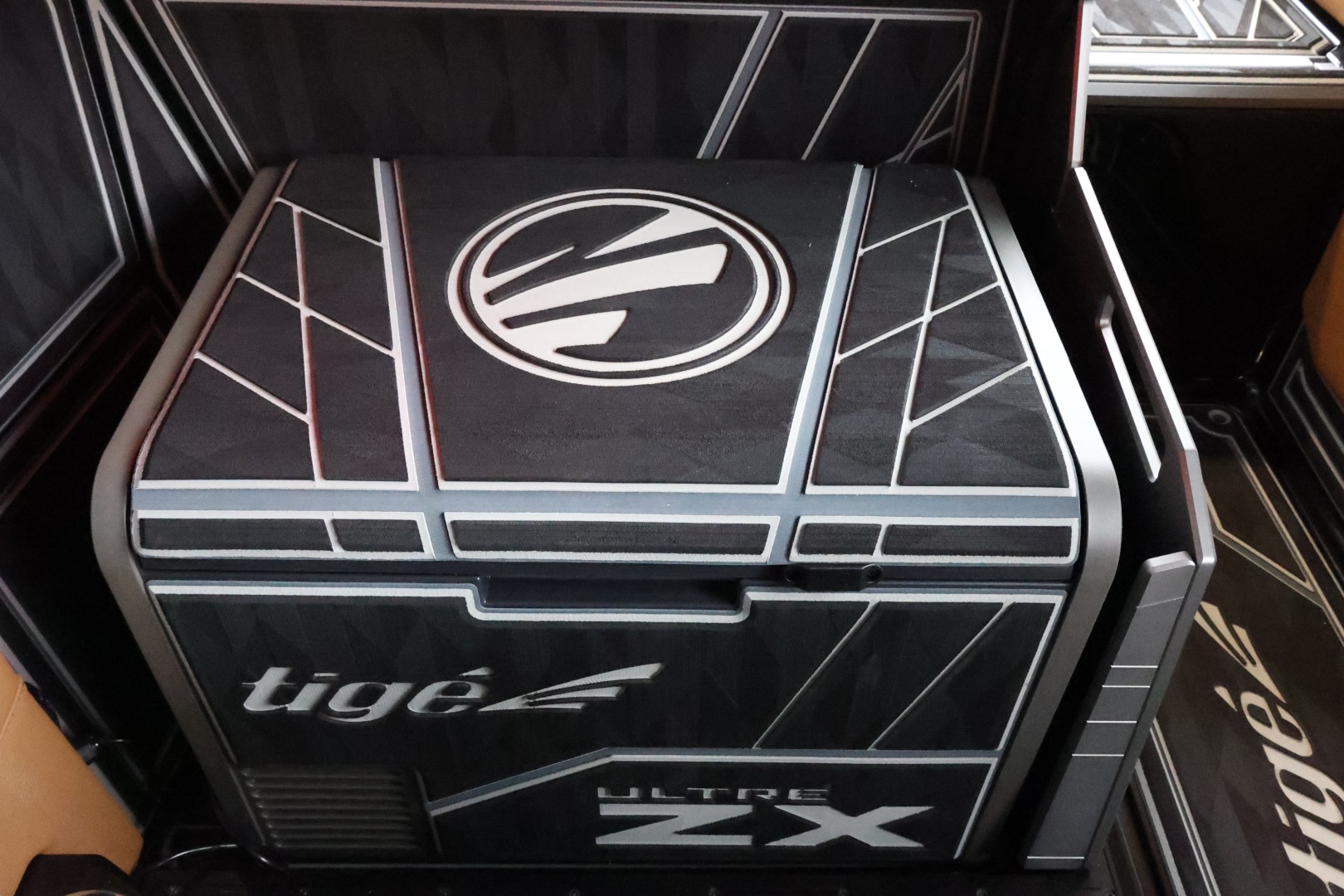 2025 Tige Ultre 25 ZX Icon
