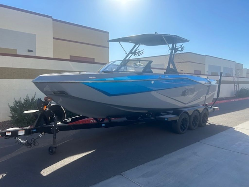 2024 Axis Wake Research T250