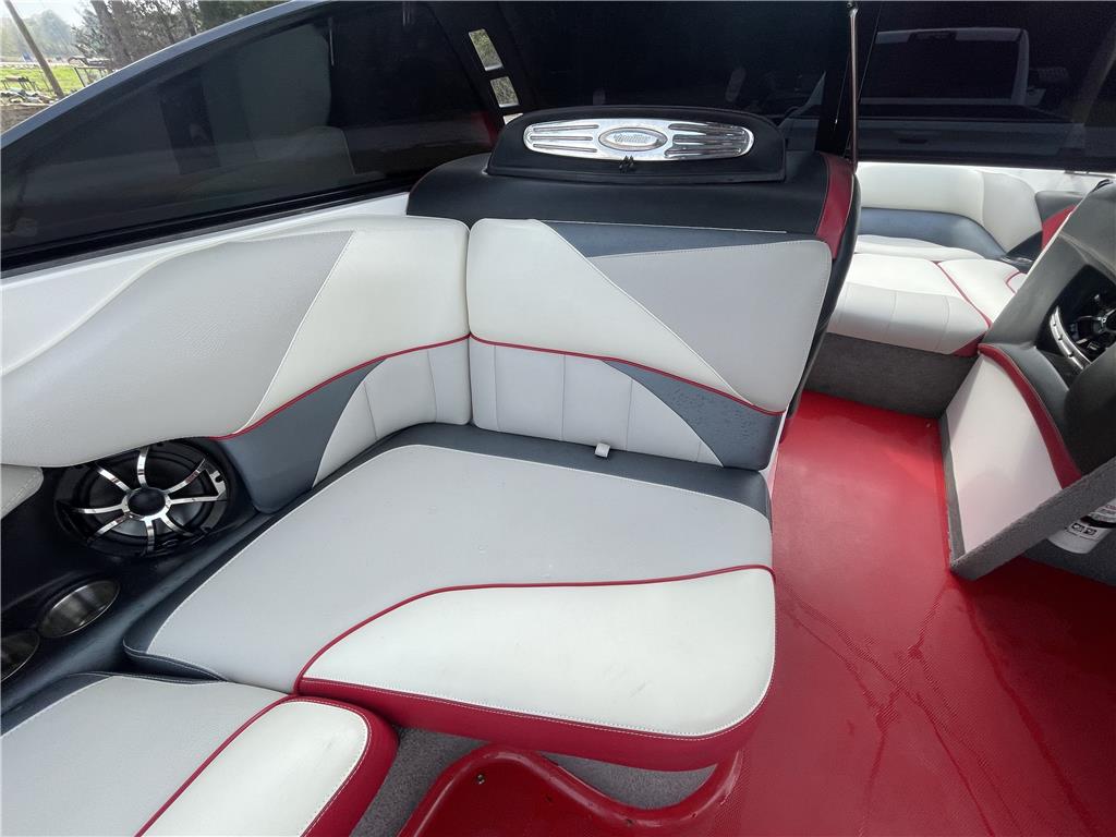 2013 Malibu 247 LSV