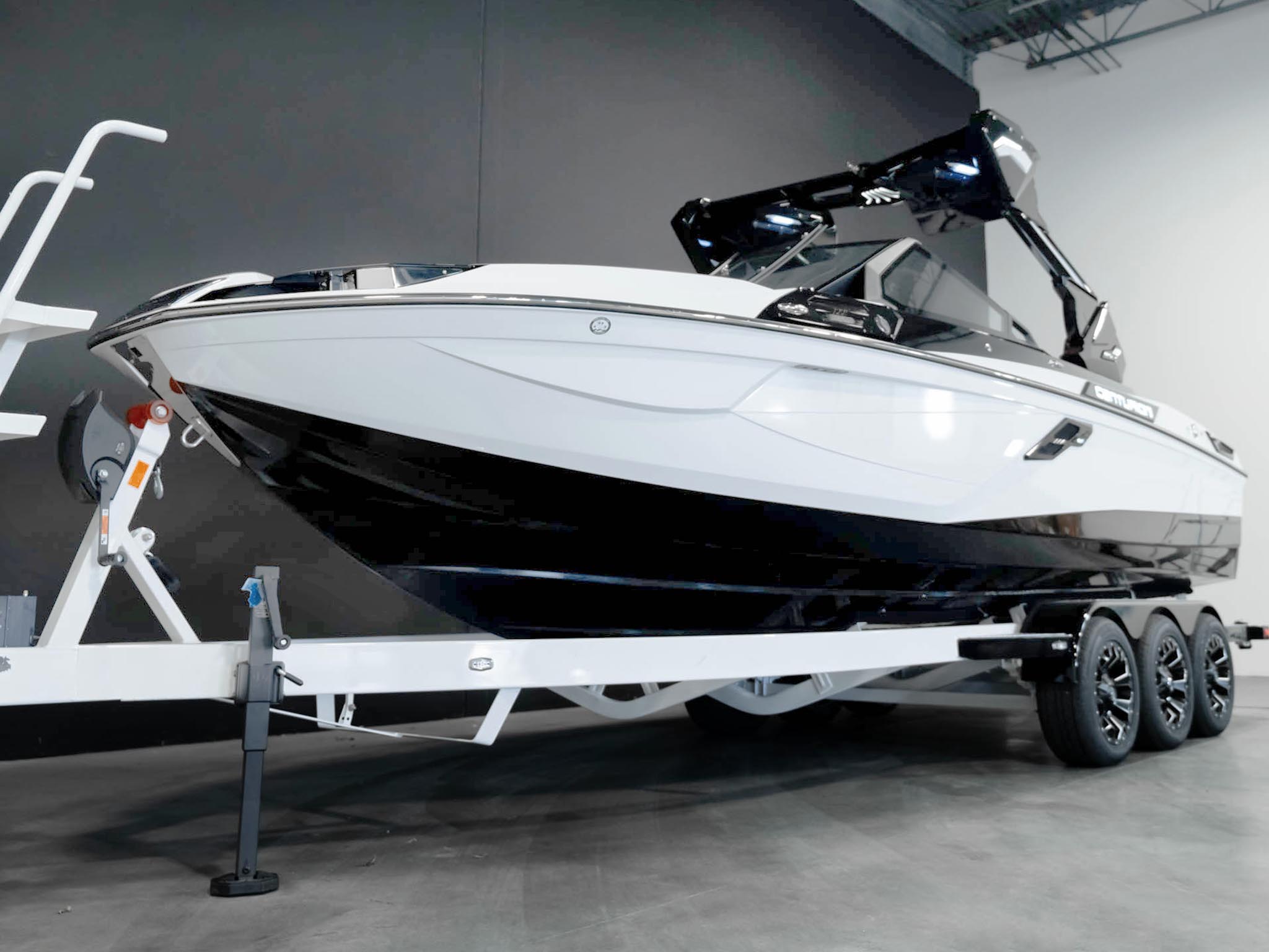 2025 Centurion Ri245 – Black / White