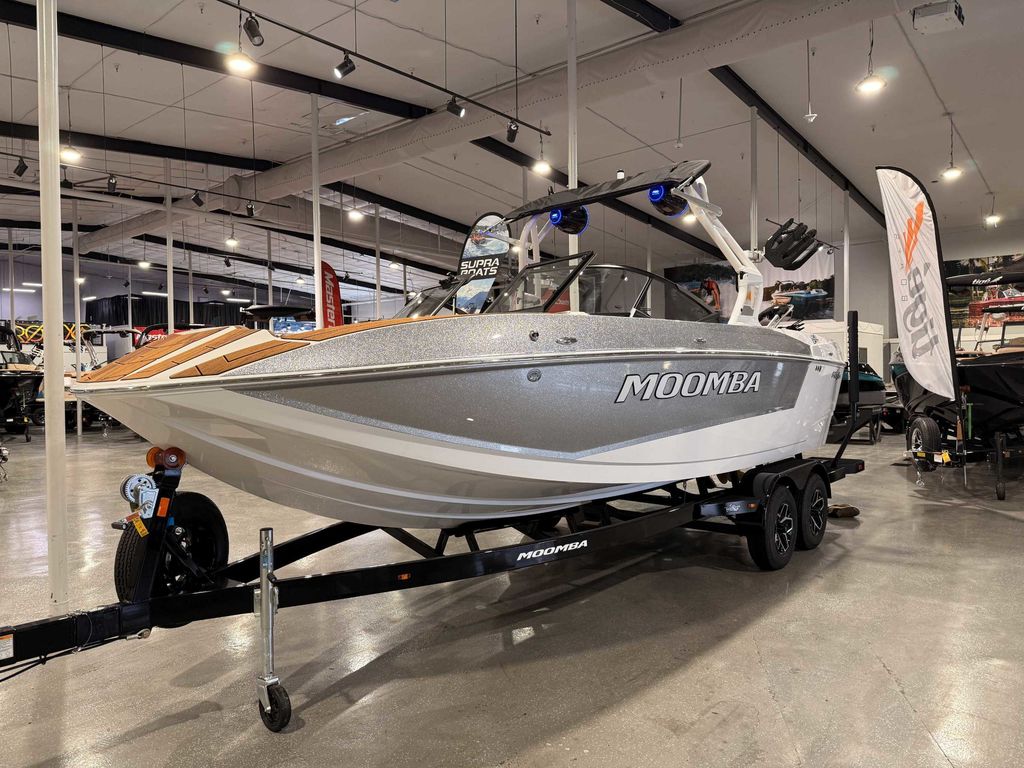 2025 MOOMBA Mojo