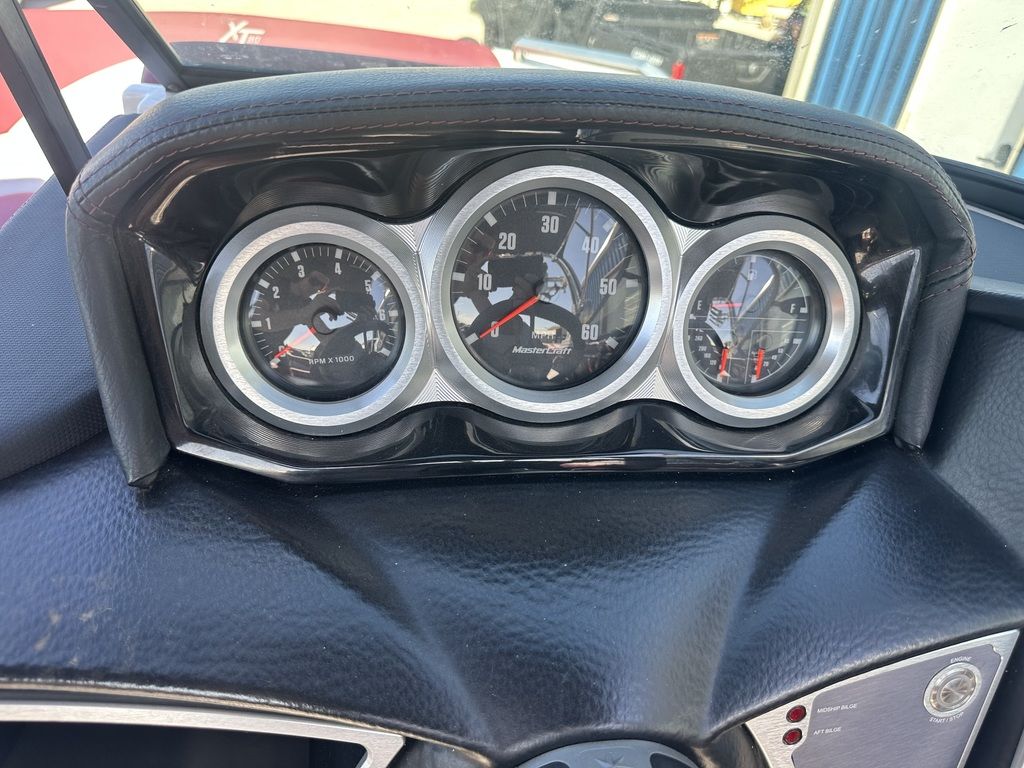 2022 MasterCraft XT20
