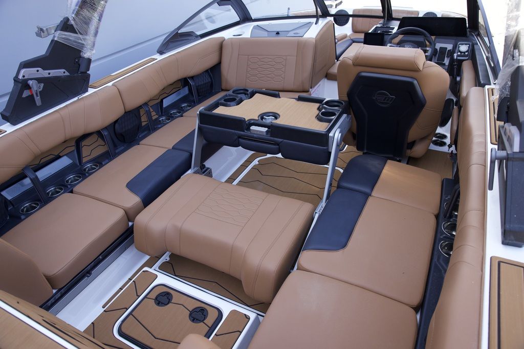 2025 Malibu Boats 23 MXZ