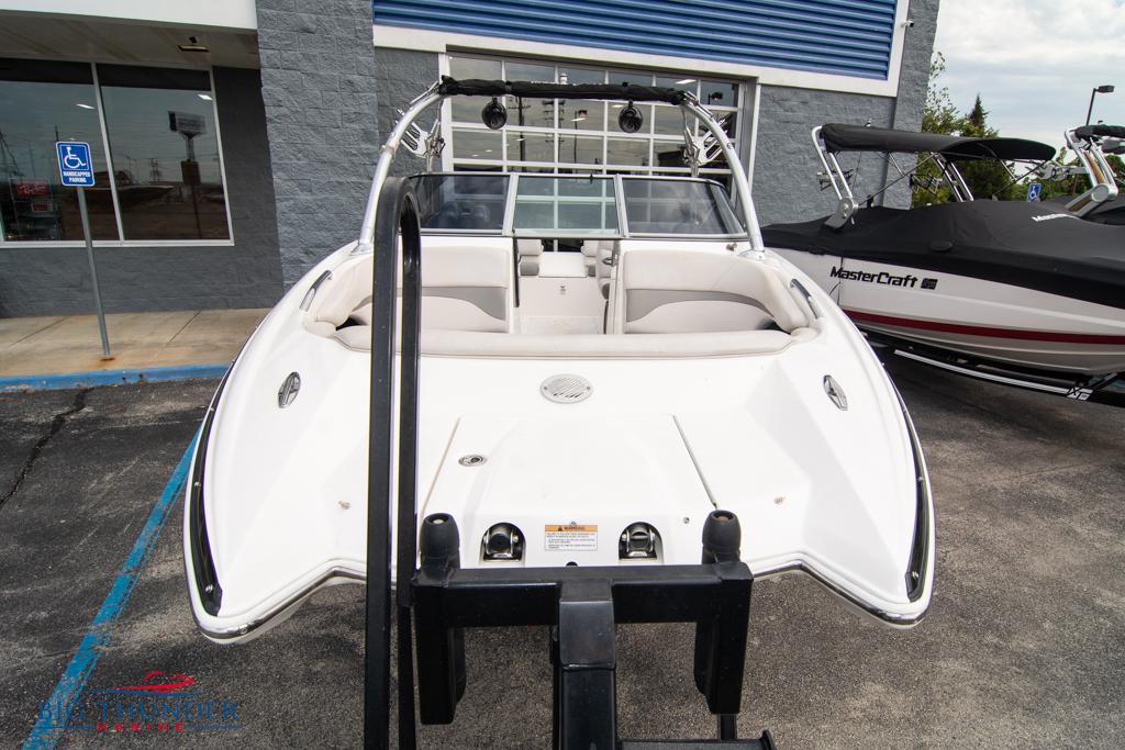 2005 Mastercraft X80