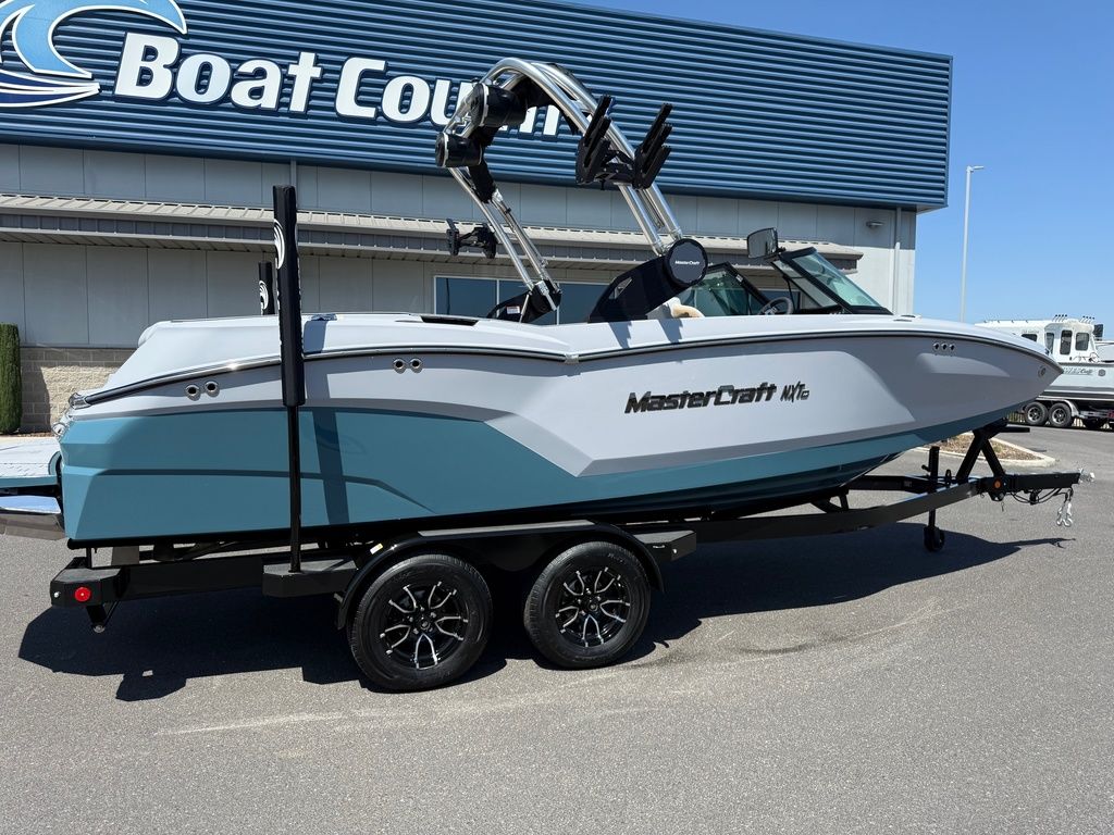 2025 MasterCraft NXT22